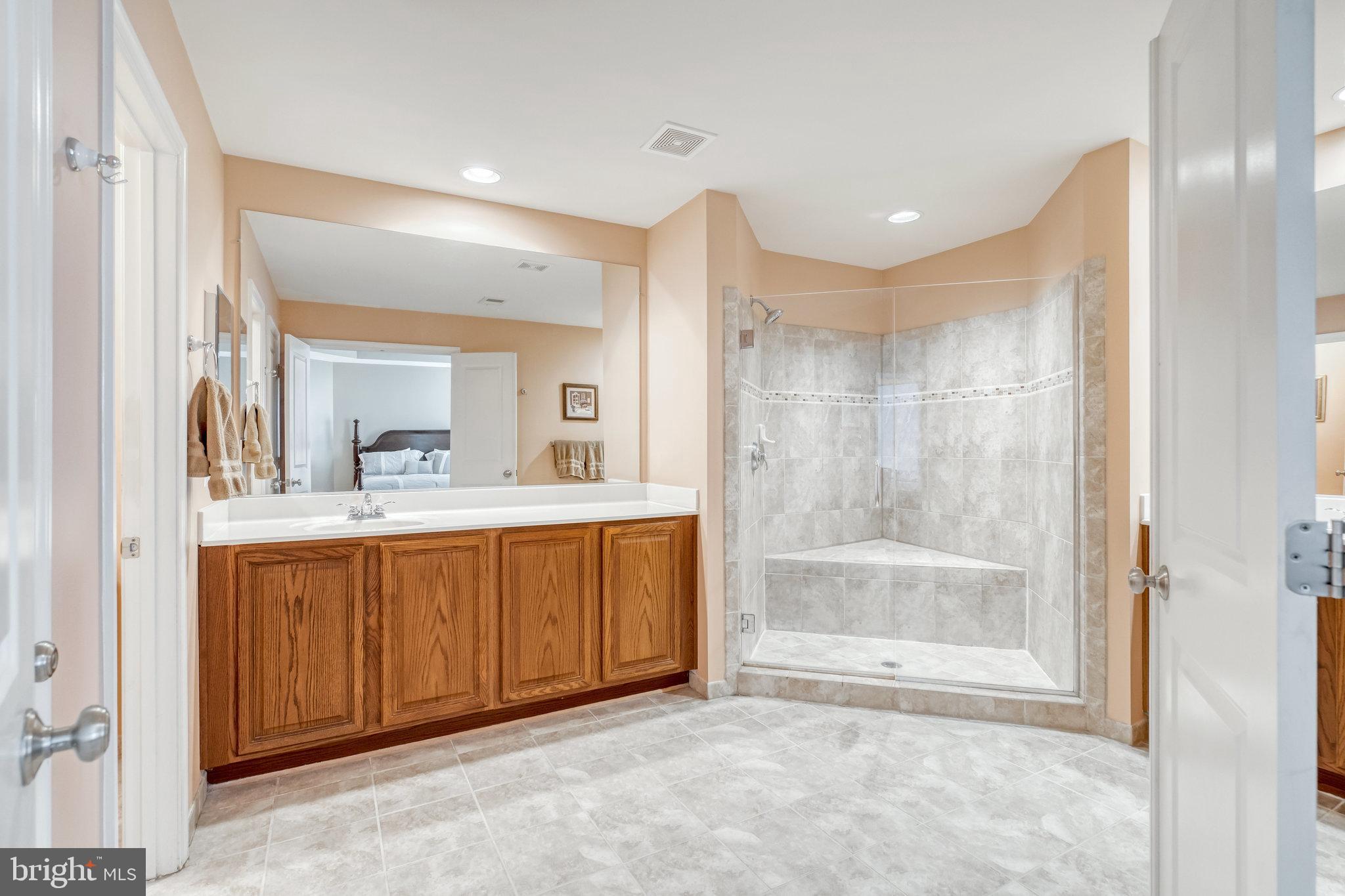 PEMBROOKE/VICTORY LAKES - Residential