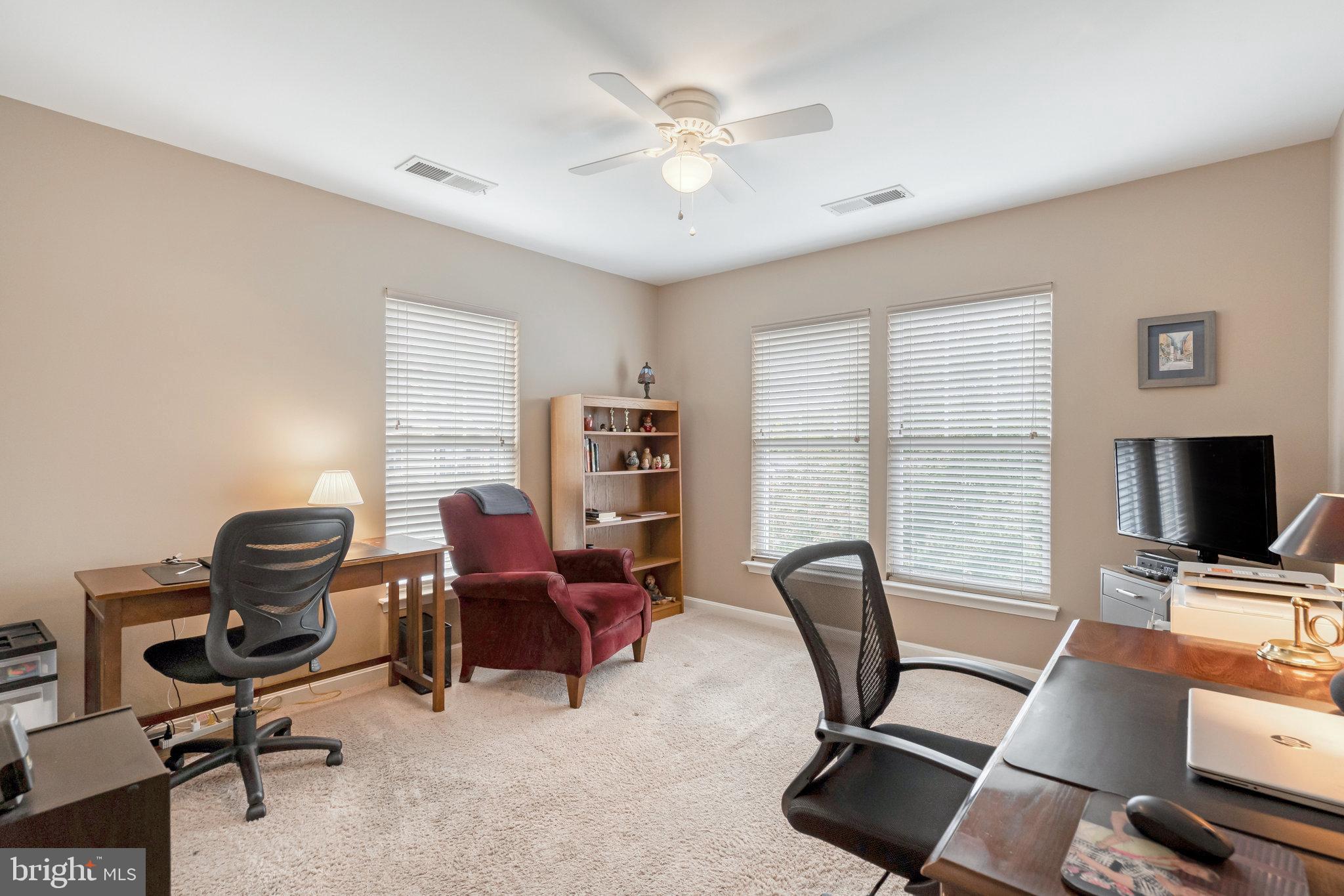 PEMBROOKE/VICTORY LAKES - Residential