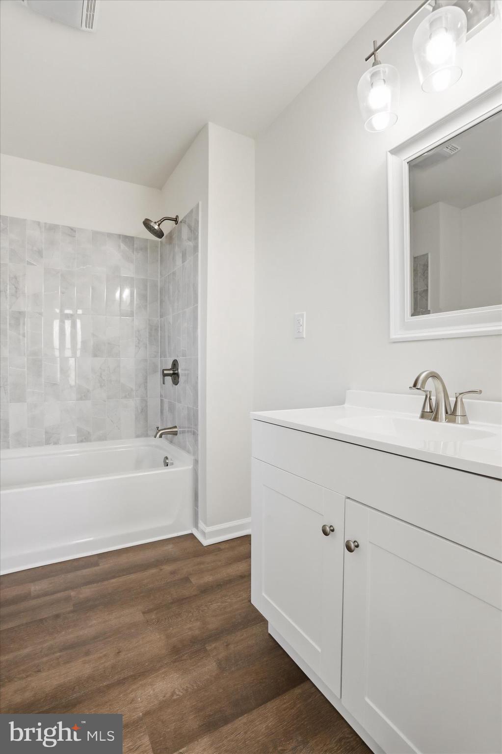 SHANNONDALE - Residential