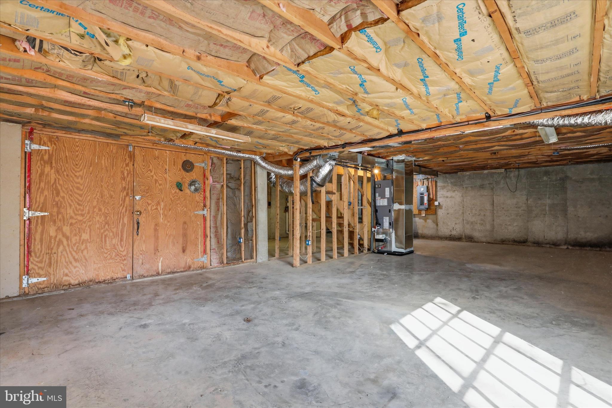 SHANNONDALE - Residential