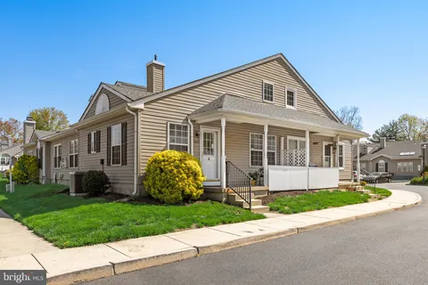 MLS: NJBL2108856