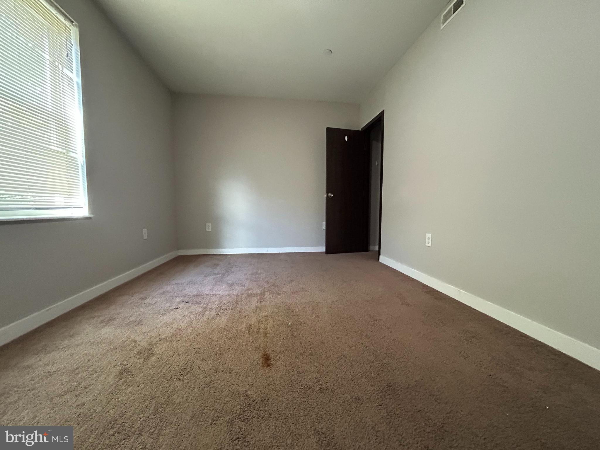 TEMPLE UNIVERSITY - Residential Lease