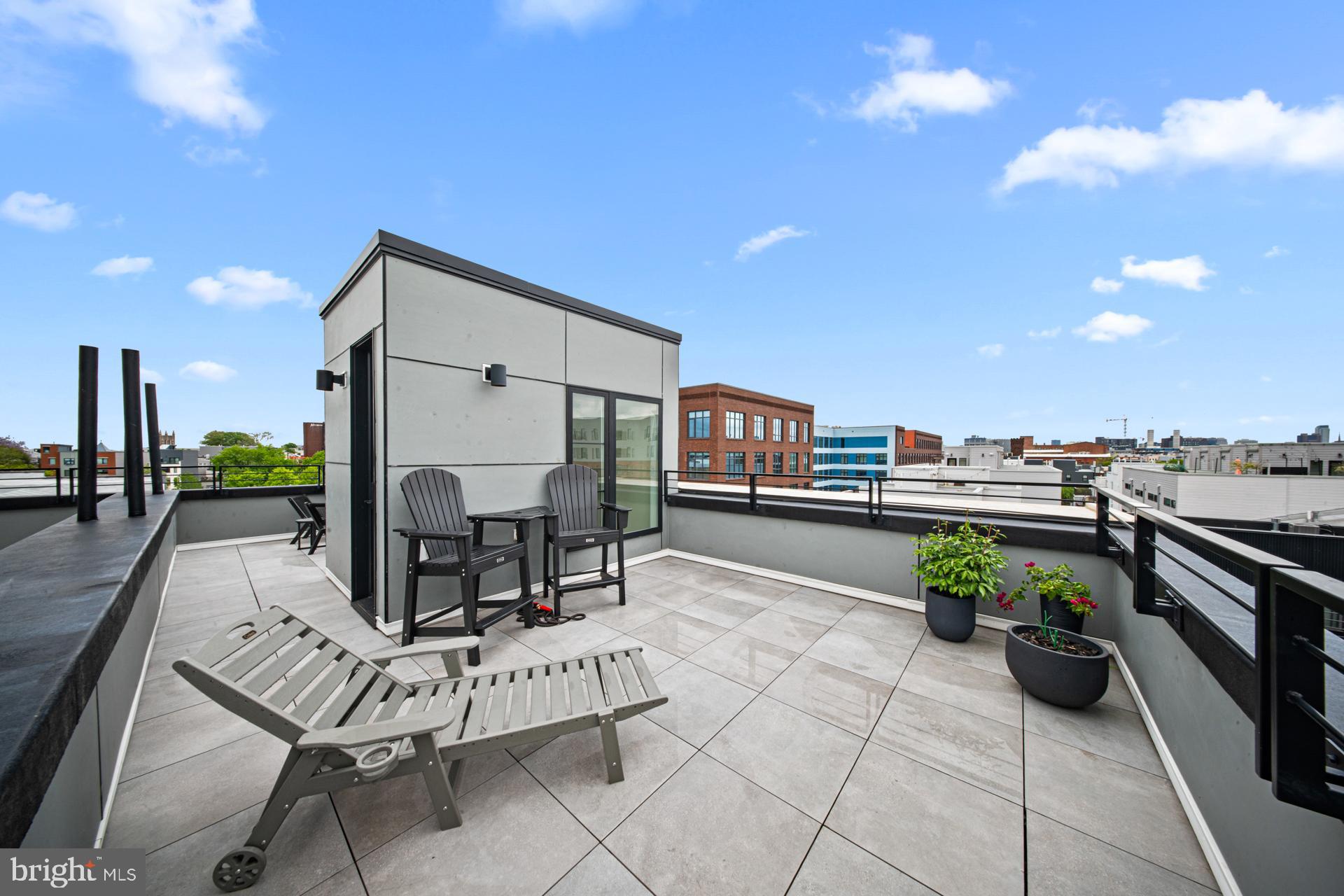 OLDE KENSINGTON - Residential