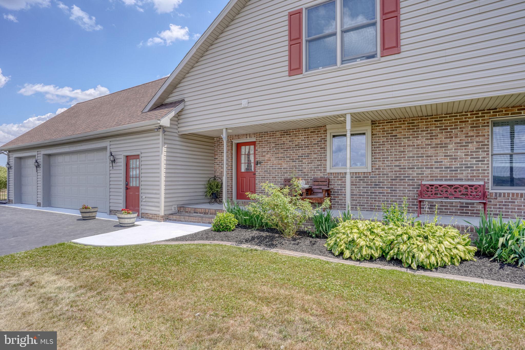 2543 SPECTRUM FARMS ROAD
