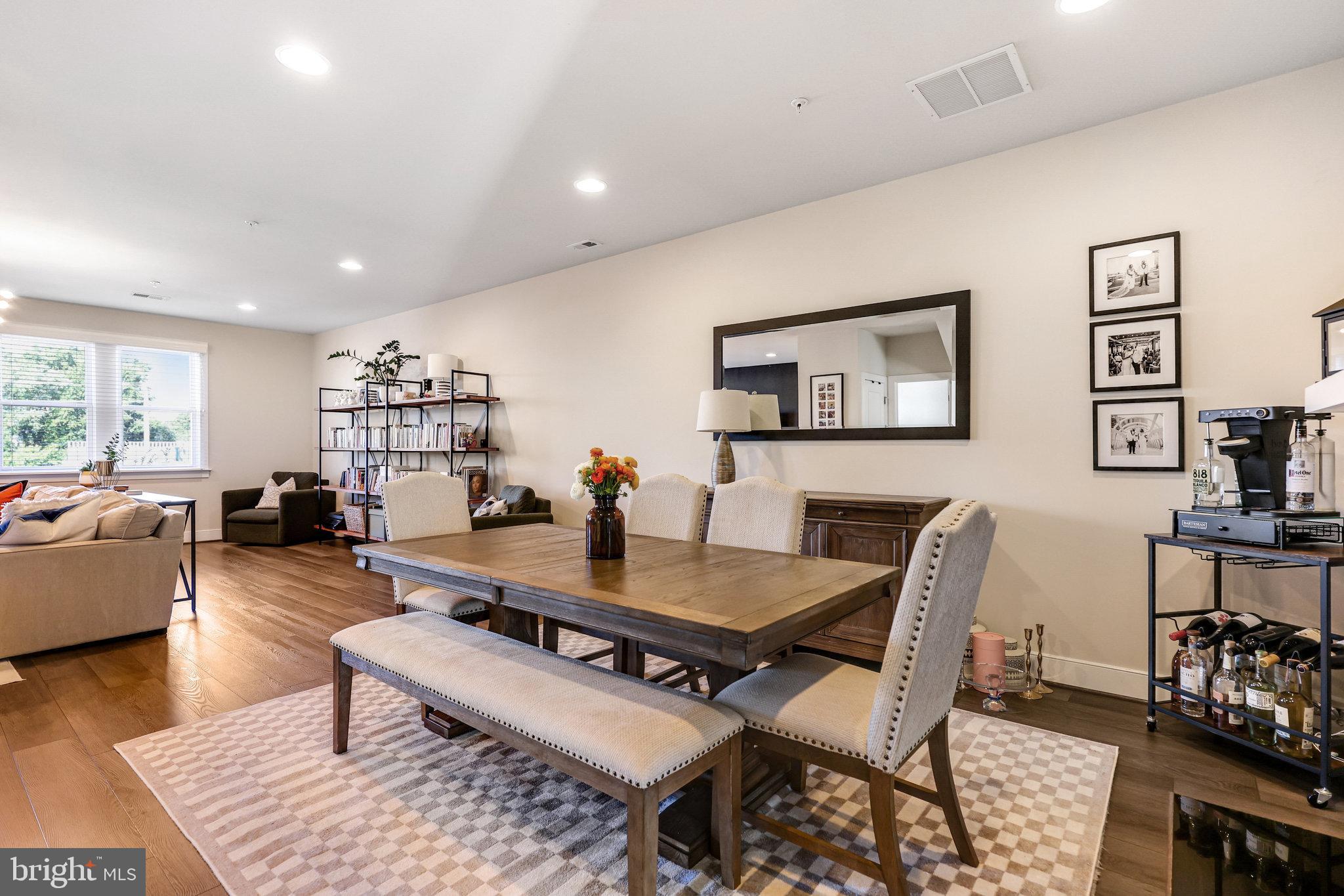 POTOMAC YARD - Residential Lease