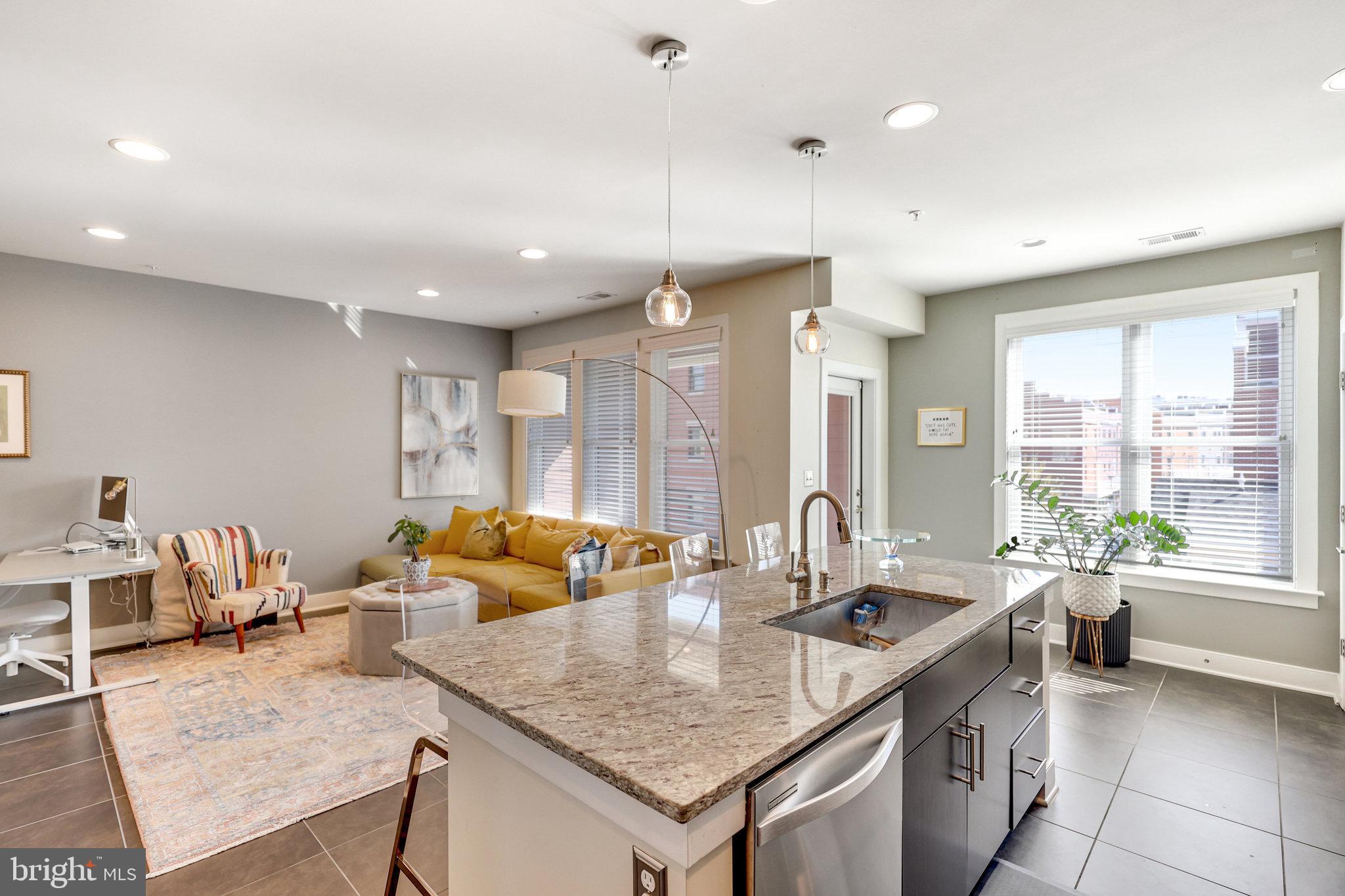 POTOMAC YARD - Residential Lease