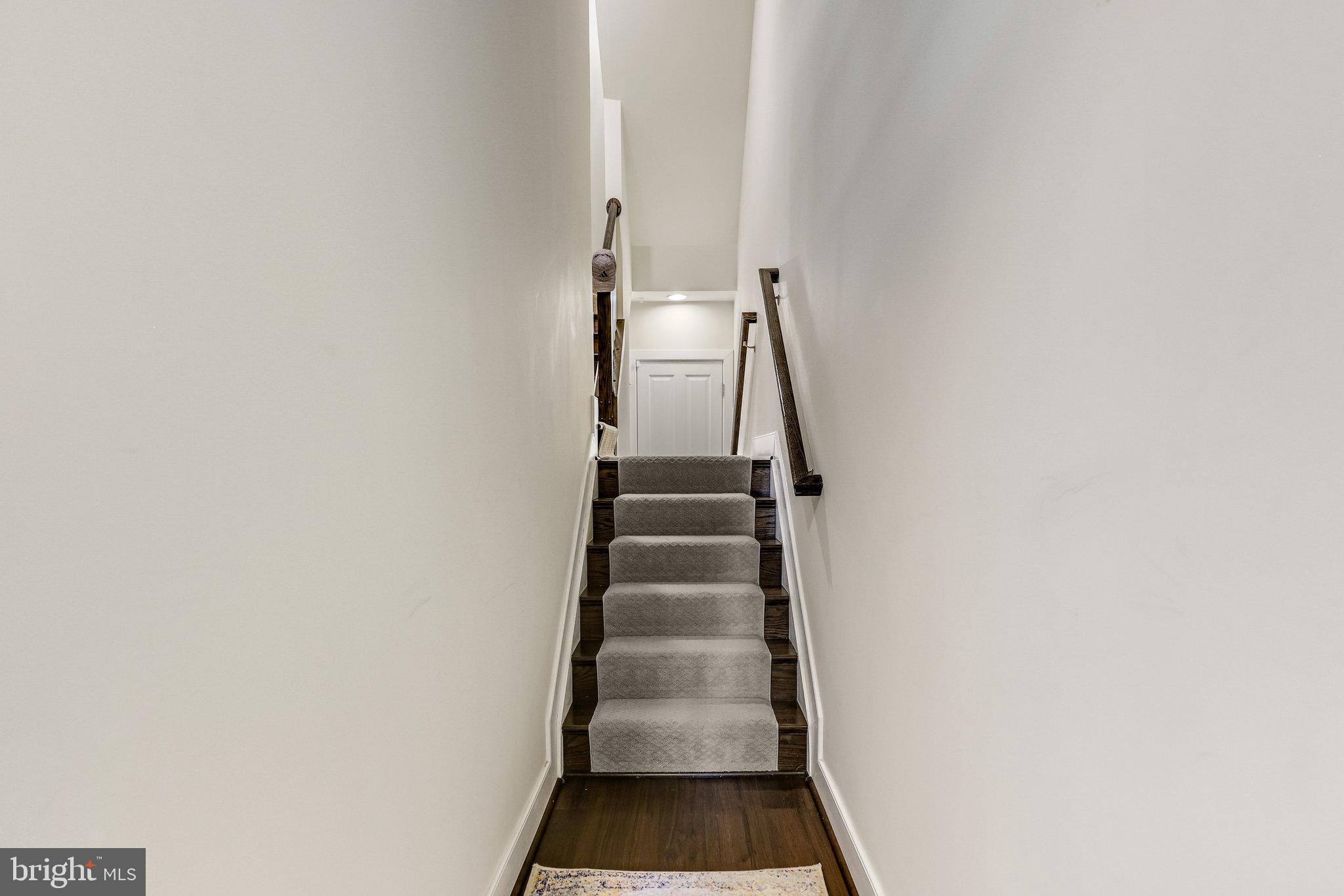 POTOMAC YARD - Residential Lease