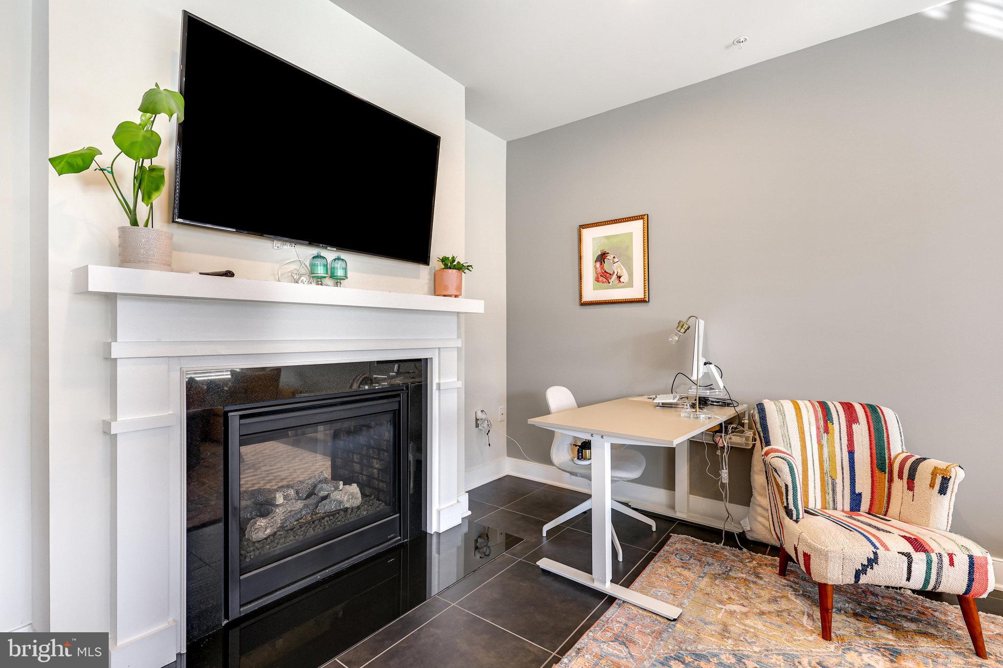 POTOMAC YARD - Residential Lease