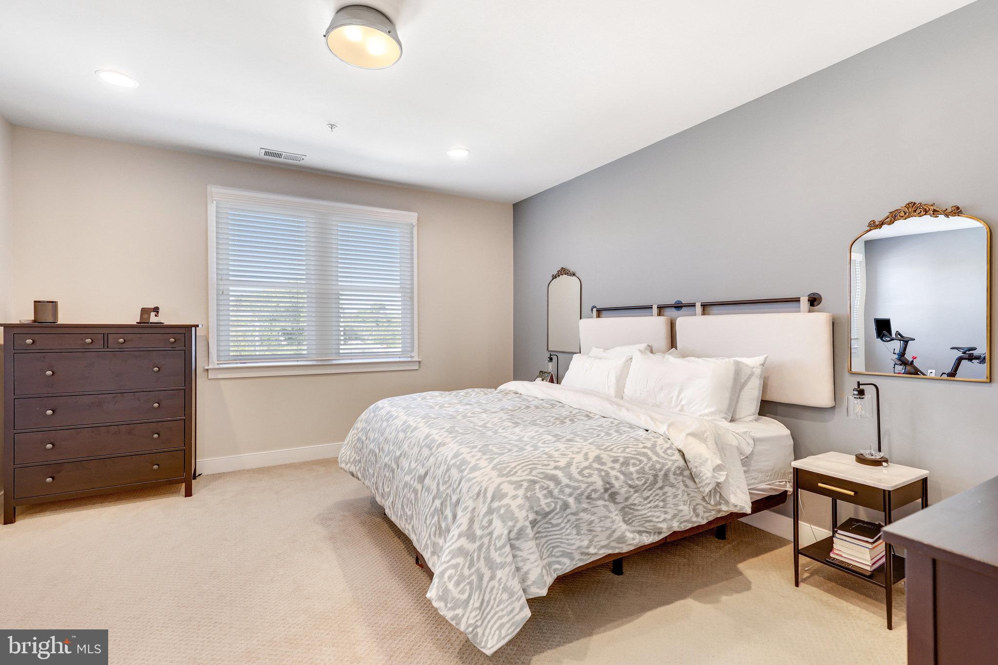 POTOMAC YARD - Residential Lease