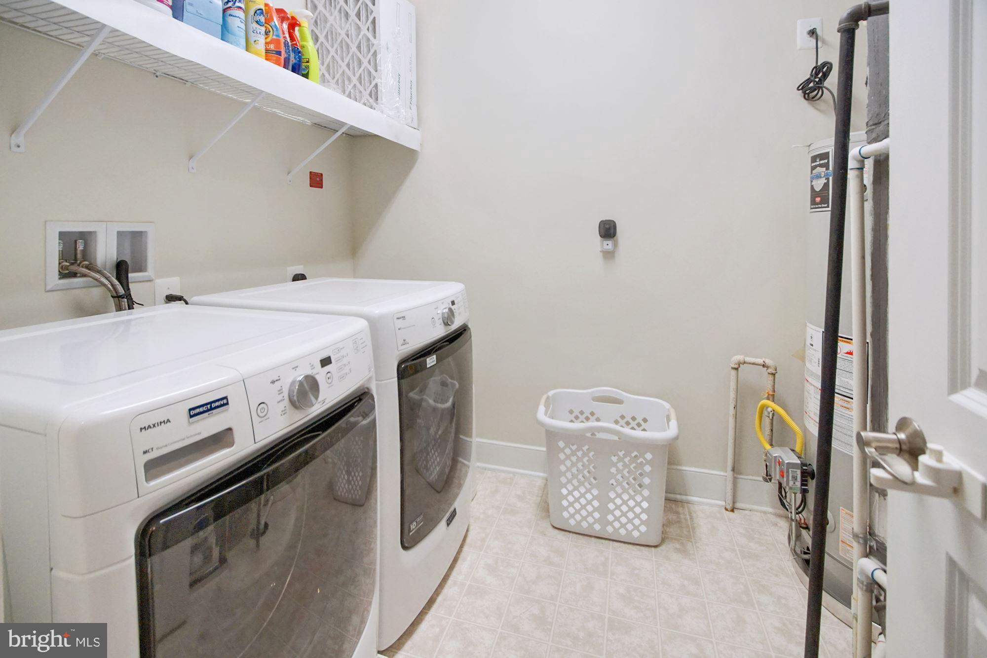 POTOMAC YARD - Residential Lease