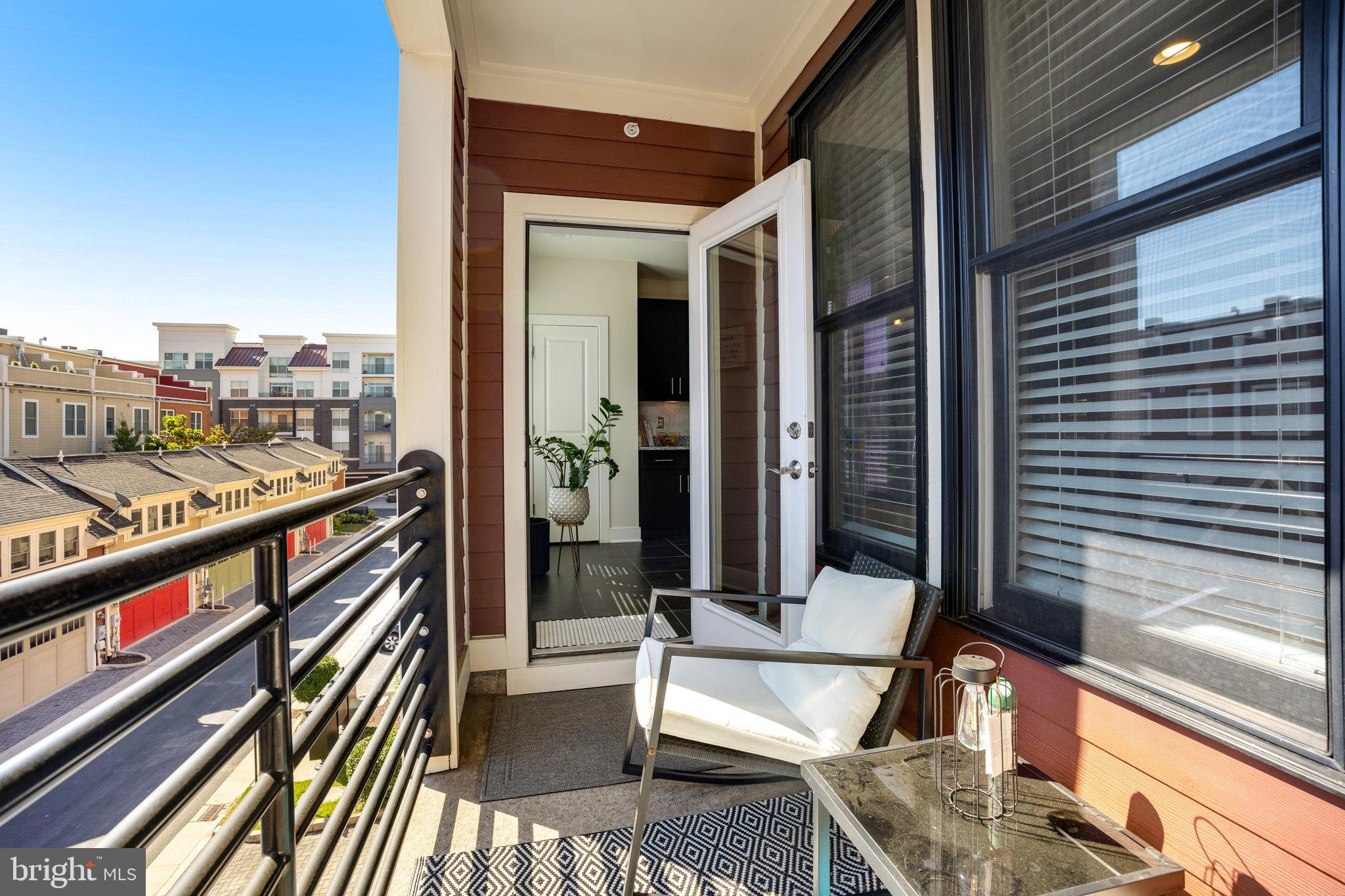 POTOMAC YARD - Residential Lease