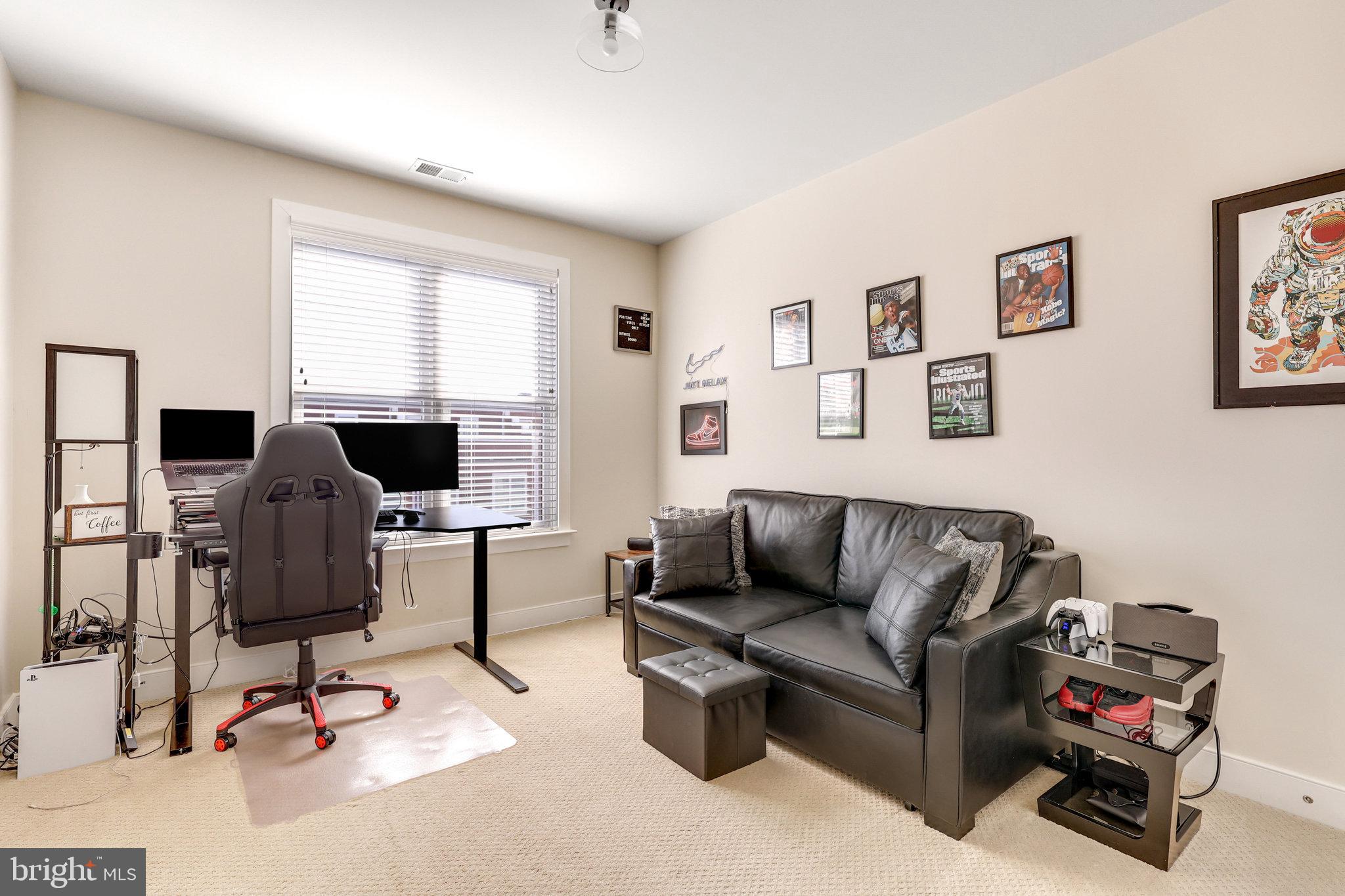 POTOMAC YARD - Residential Lease