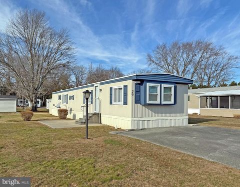 29 BAYBREEZE ROAD C-27 REHOBOTH BEACH DE 19971