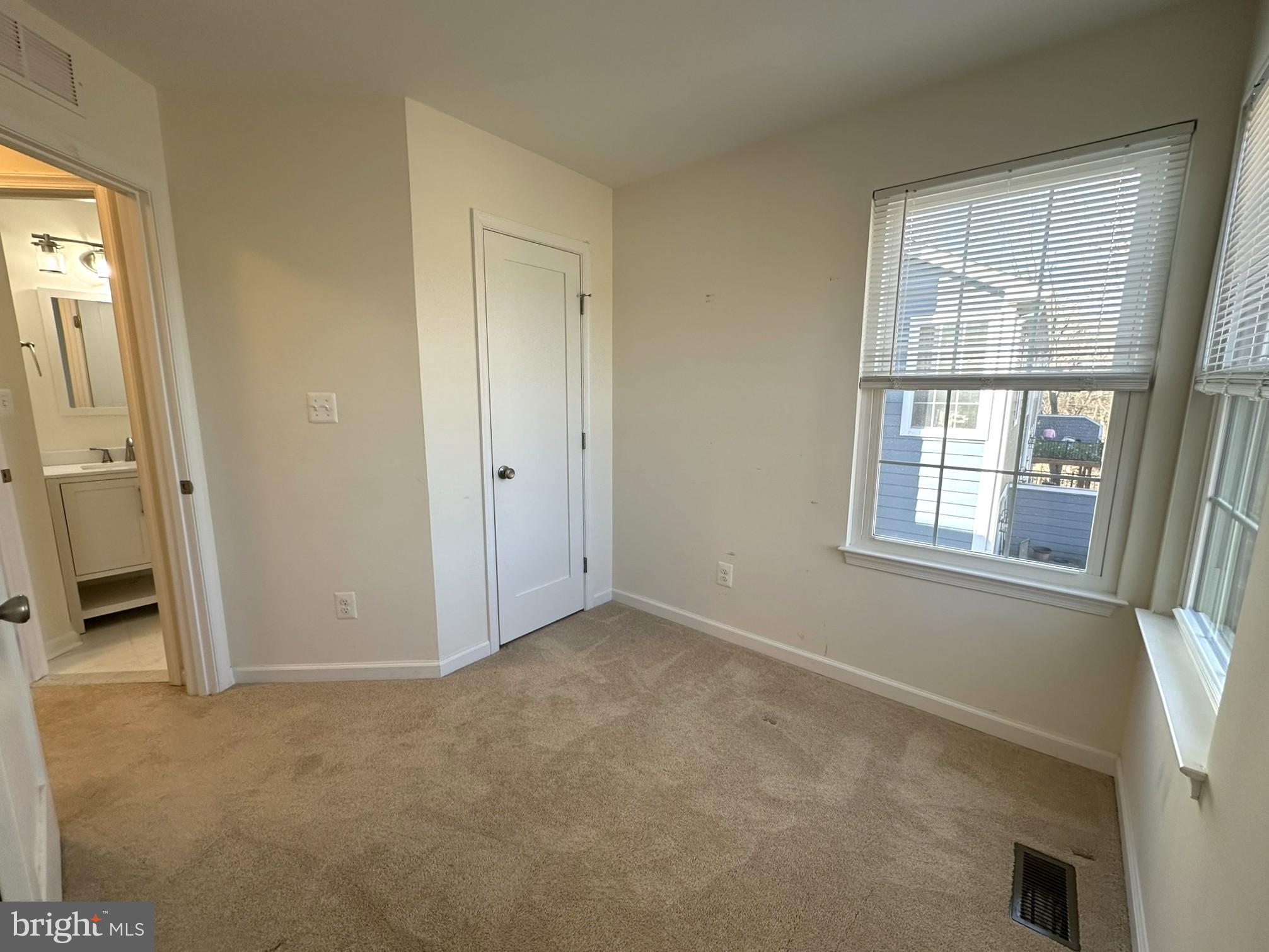 DORSEY HALL - Residential