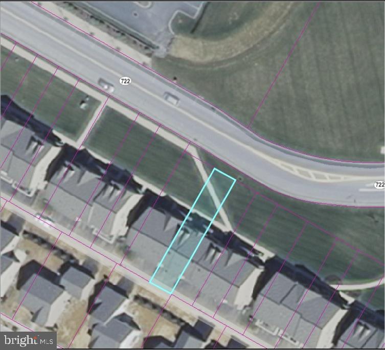 RICHMOND SQUARE - Residential Lease