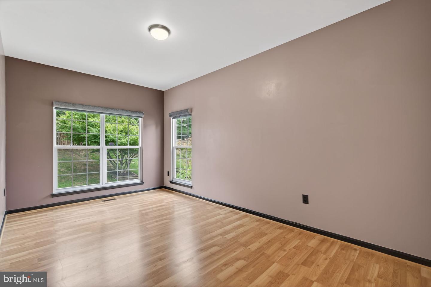 WAYSIDE VILLAGE - Residential Lease