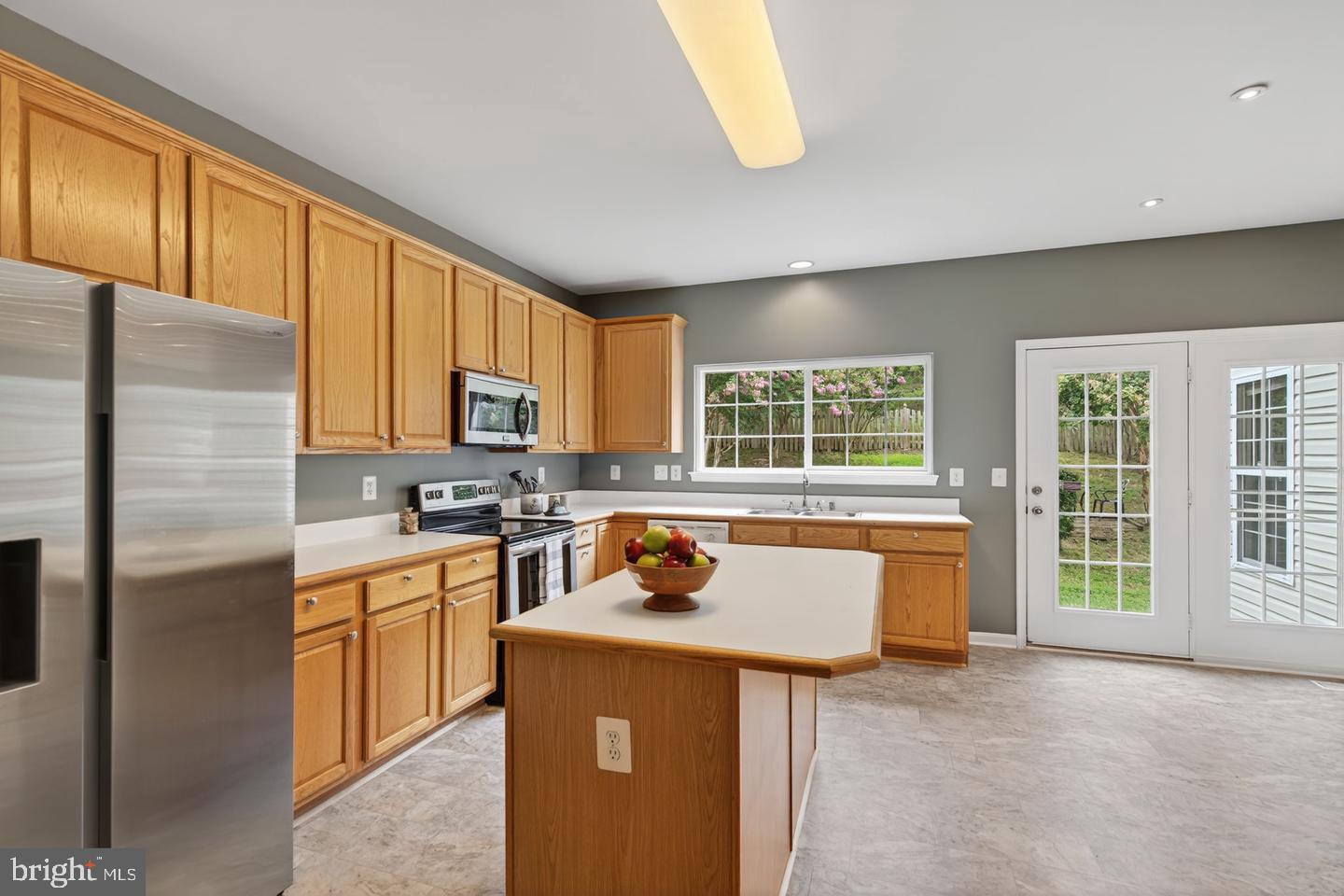 WAYSIDE VILLAGE - Residential Lease