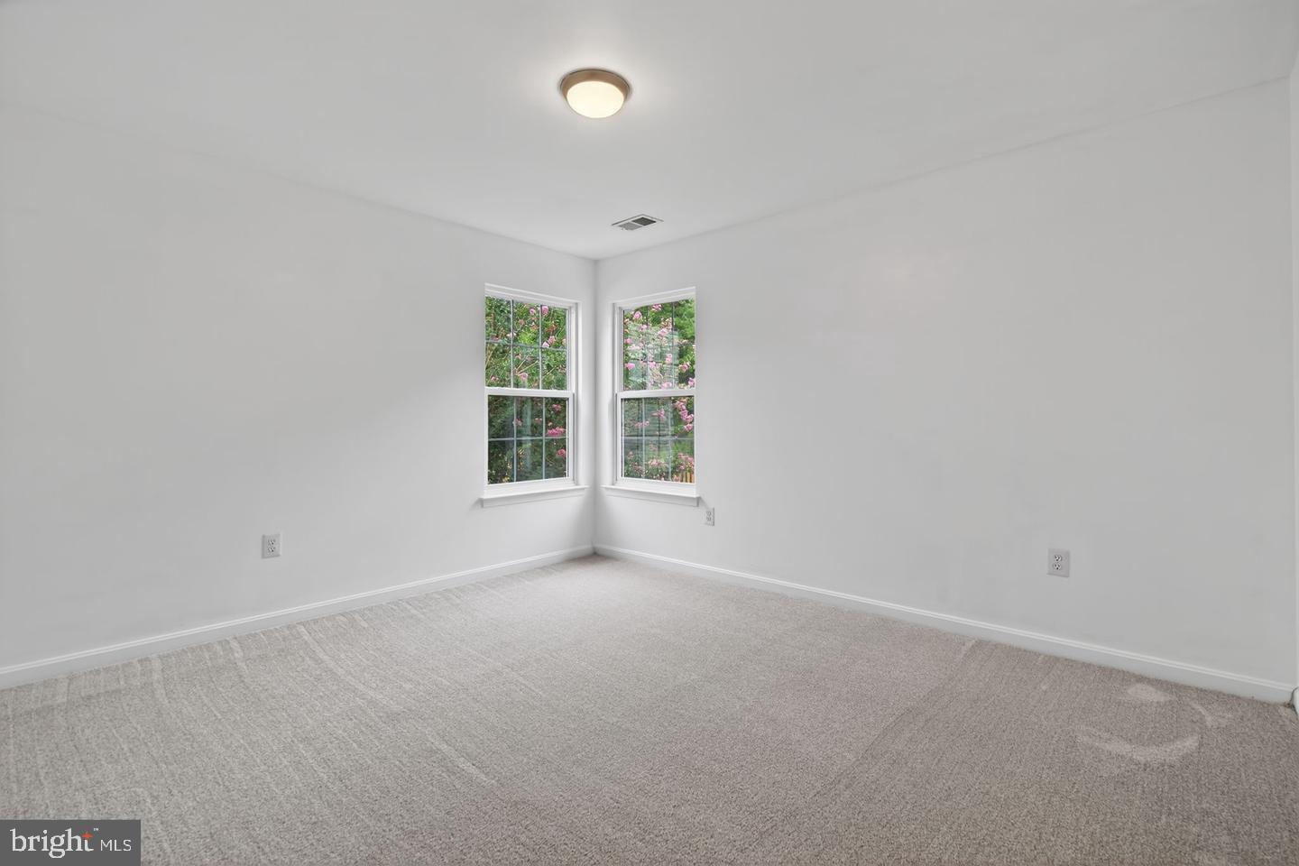 WAYSIDE VILLAGE - Residential Lease