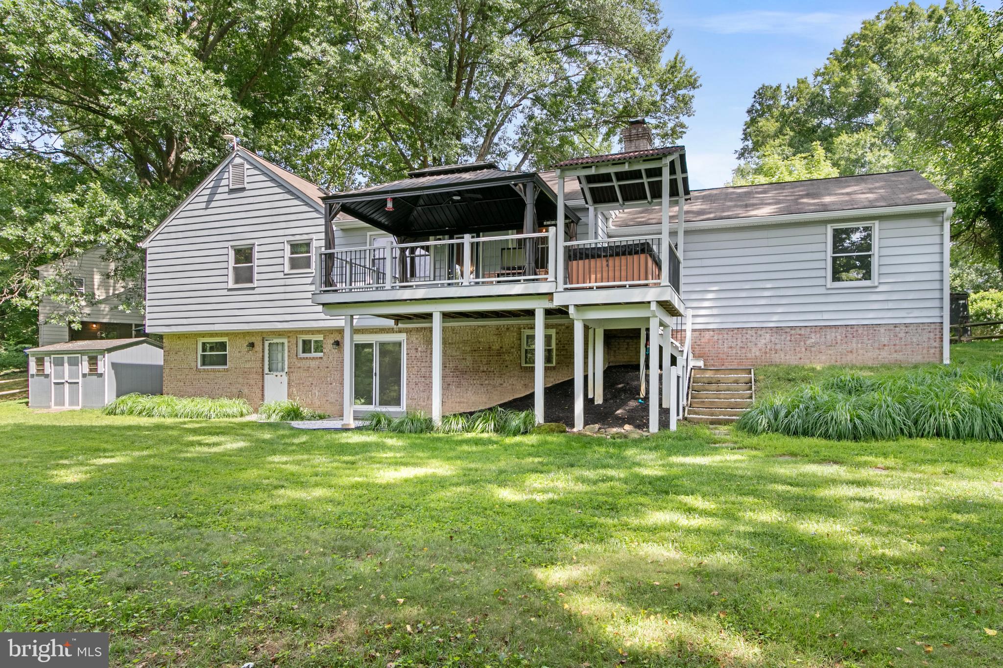 2209 COFFEEWOOD COURT
