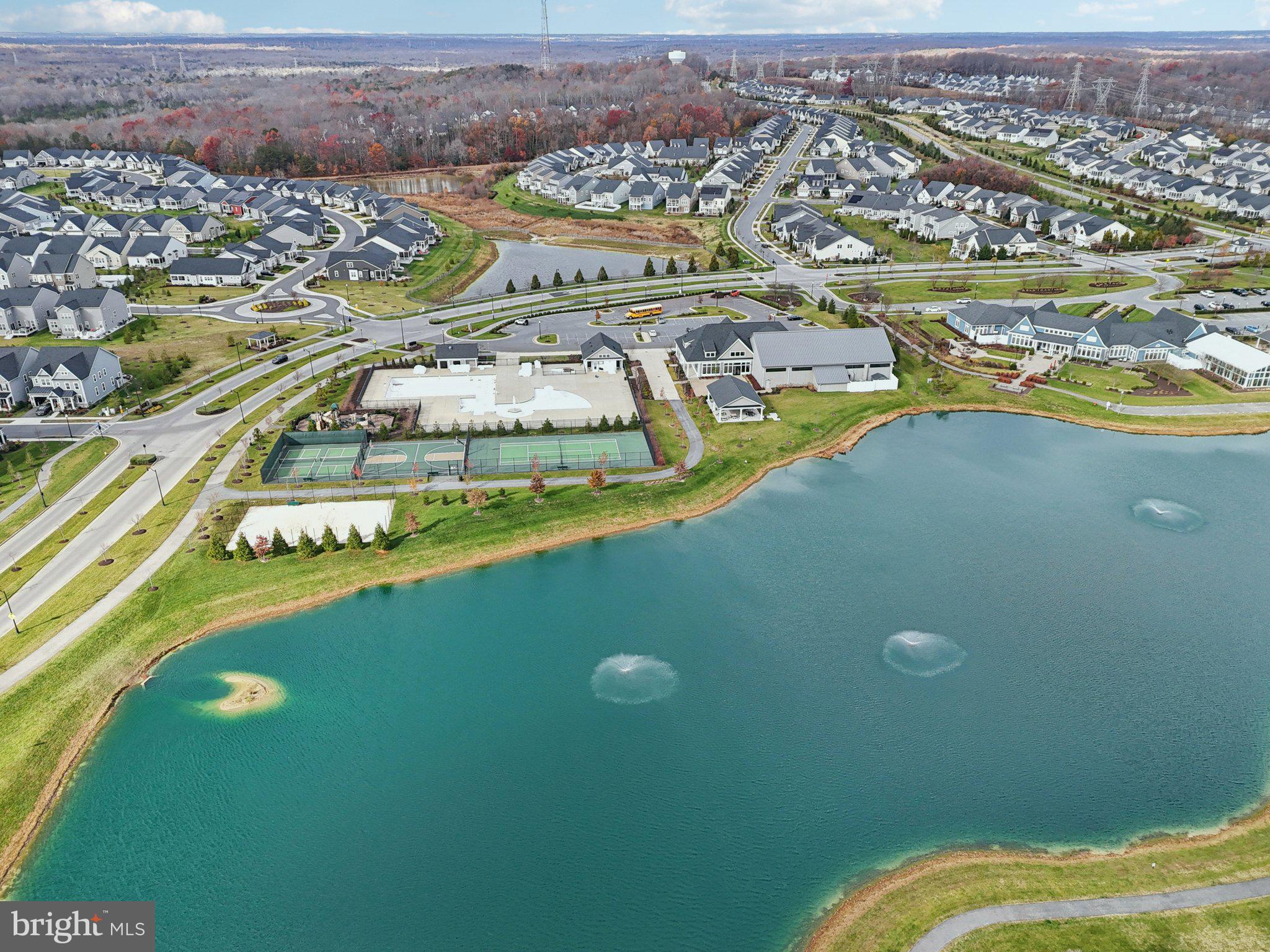 SANCTUARY AT SOUTH RIVER - Residential