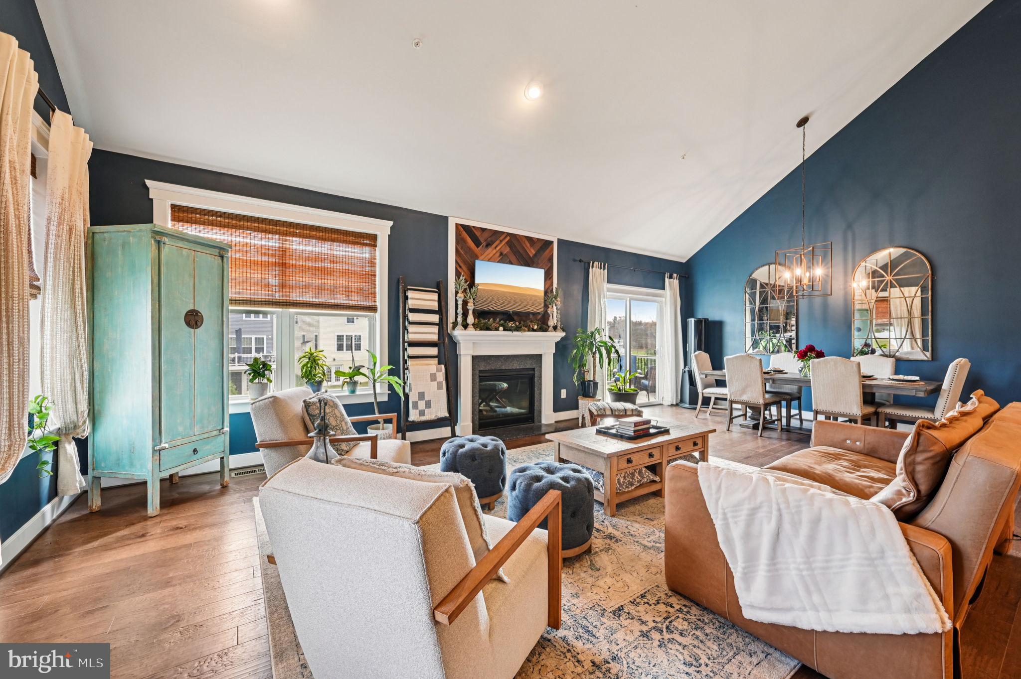 SANCTUARY AT SOUTH RIVER - Residential