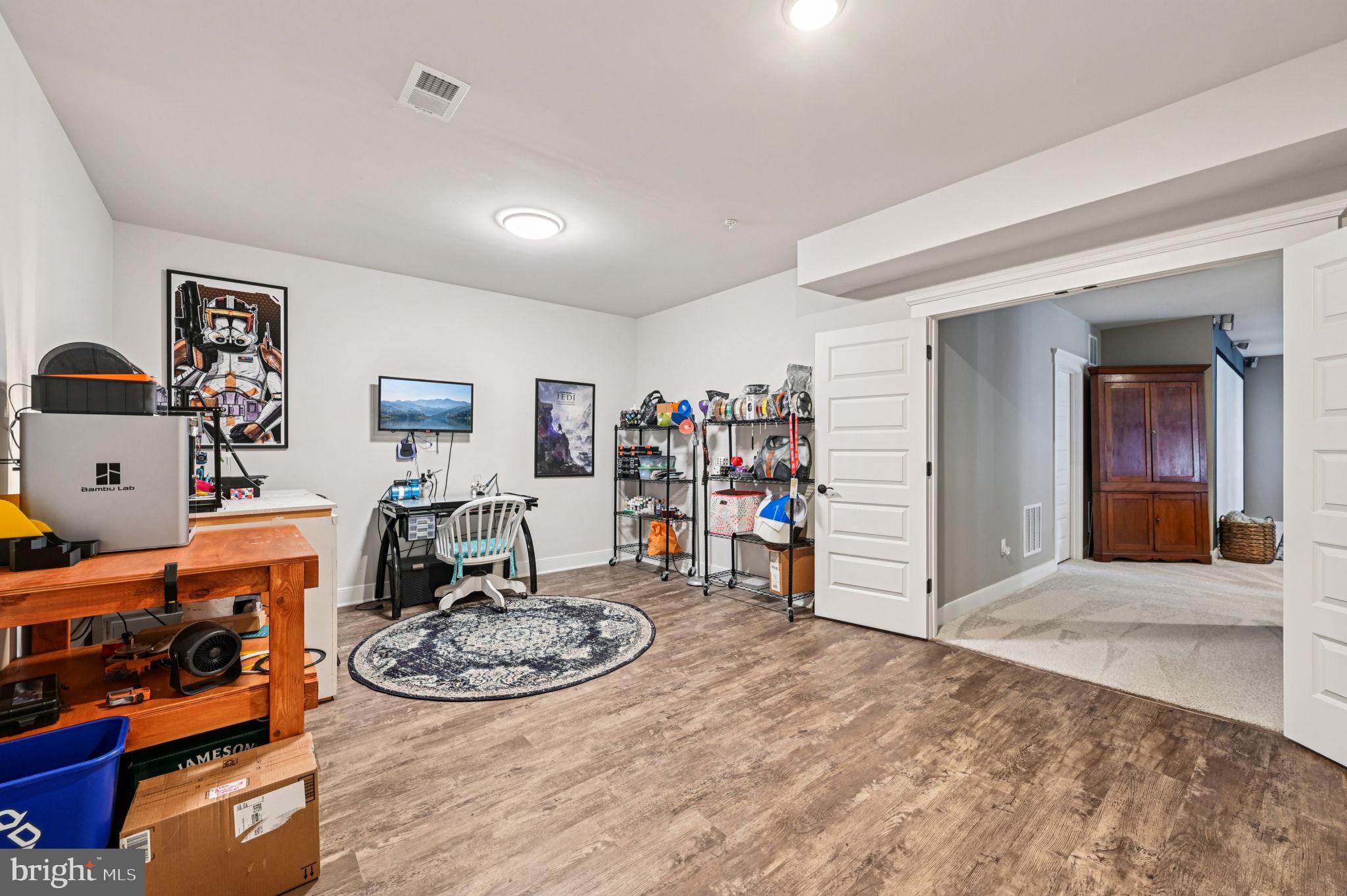 SANCTUARY AT SOUTH RIVER - Residential