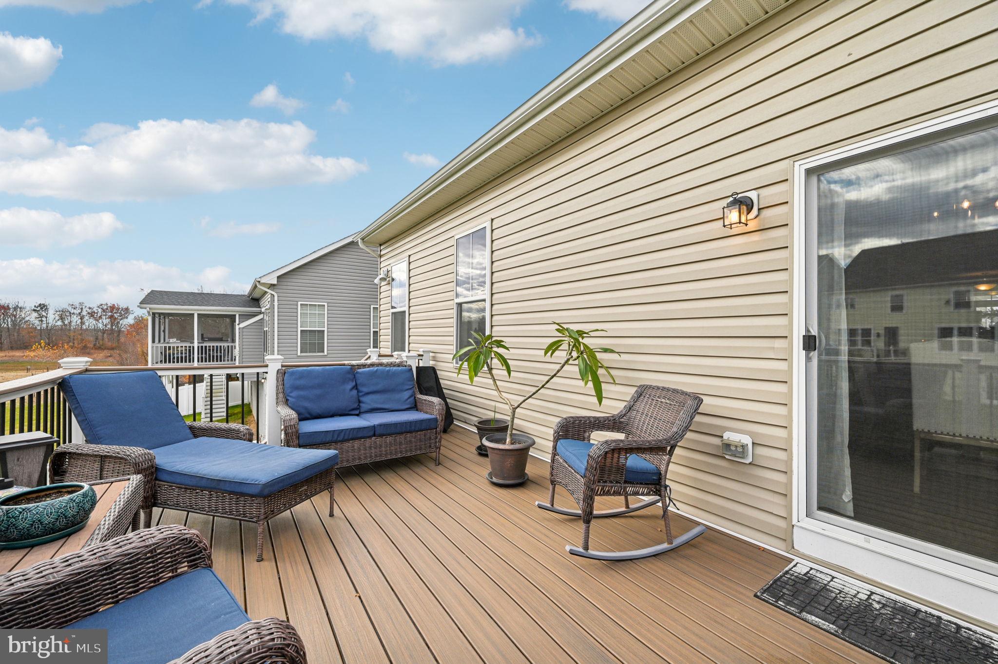 SANCTUARY AT SOUTH RIVER - Residential