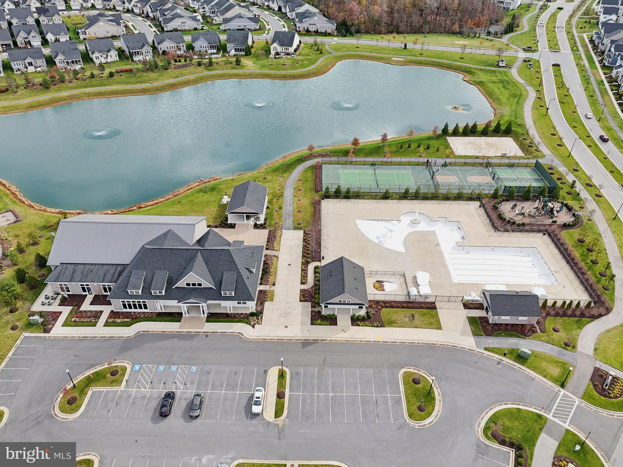 SANCTUARY AT SOUTH RIVER - Residential