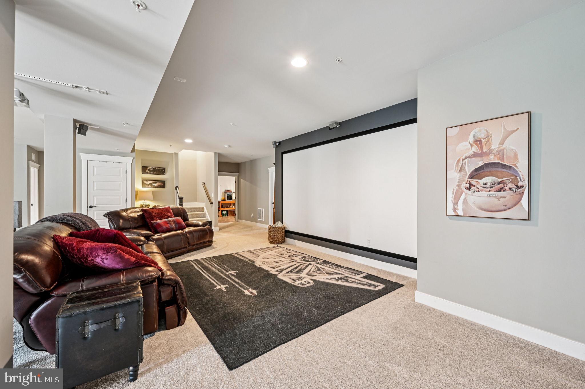 SANCTUARY AT SOUTH RIVER - Residential