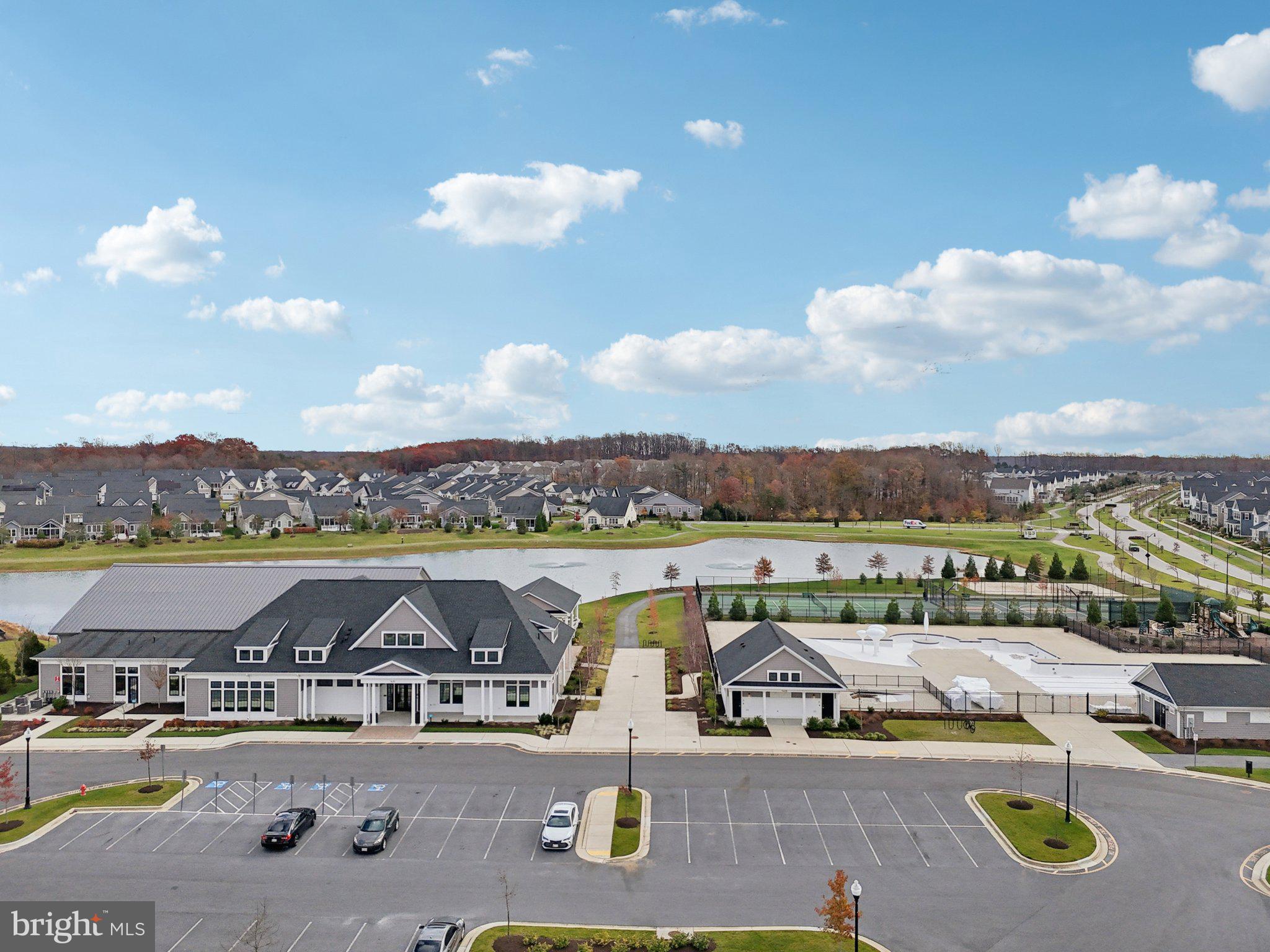 SANCTUARY AT SOUTH RIVER - Residential