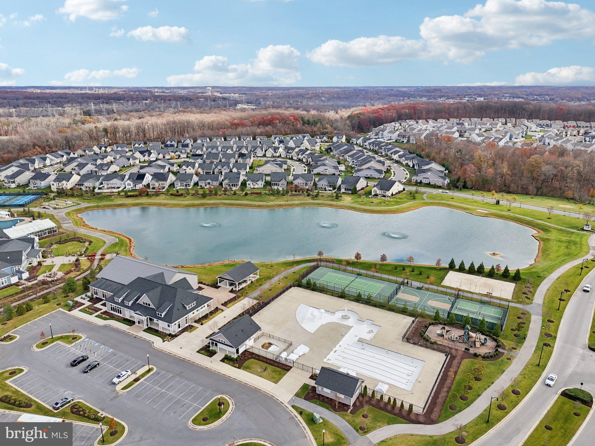 SANCTUARY AT SOUTH RIVER - Residential