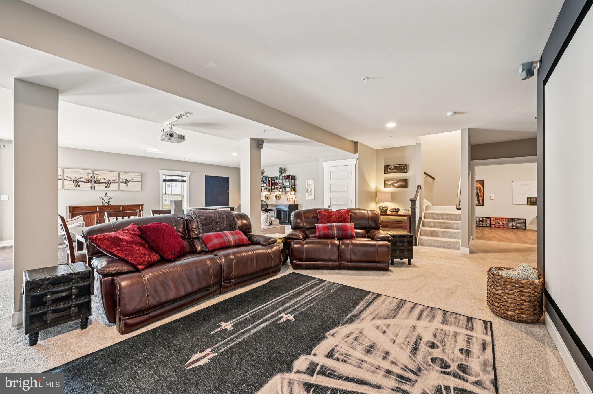 SANCTUARY AT SOUTH RIVER - Residential