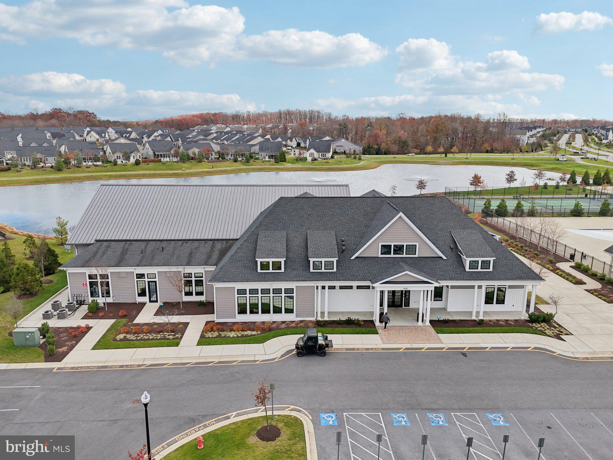 SANCTUARY AT SOUTH RIVER - Residential