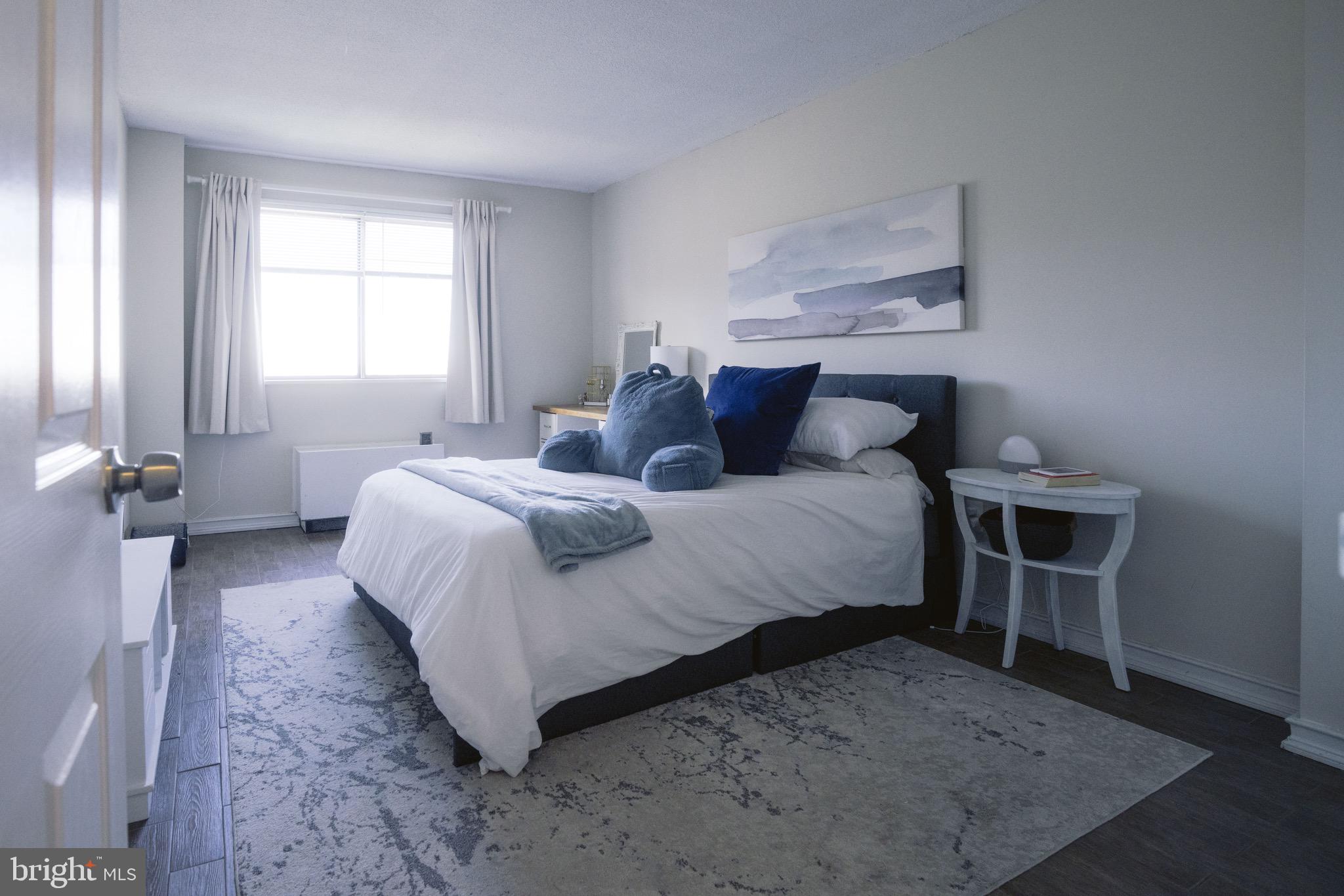 HUNTING CREEK CLUB CONDOMINIUMS - Residential