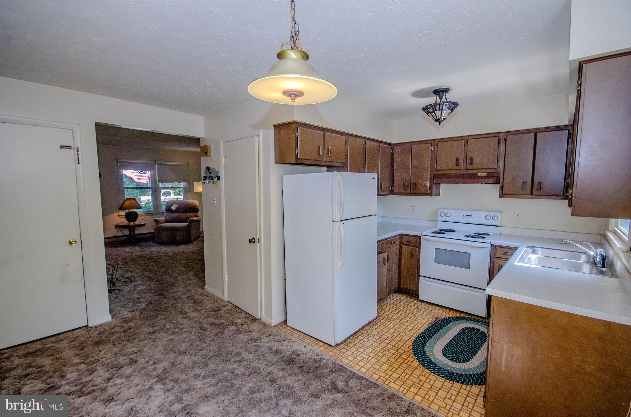 HOFFMAN HEIGHTS - Residential