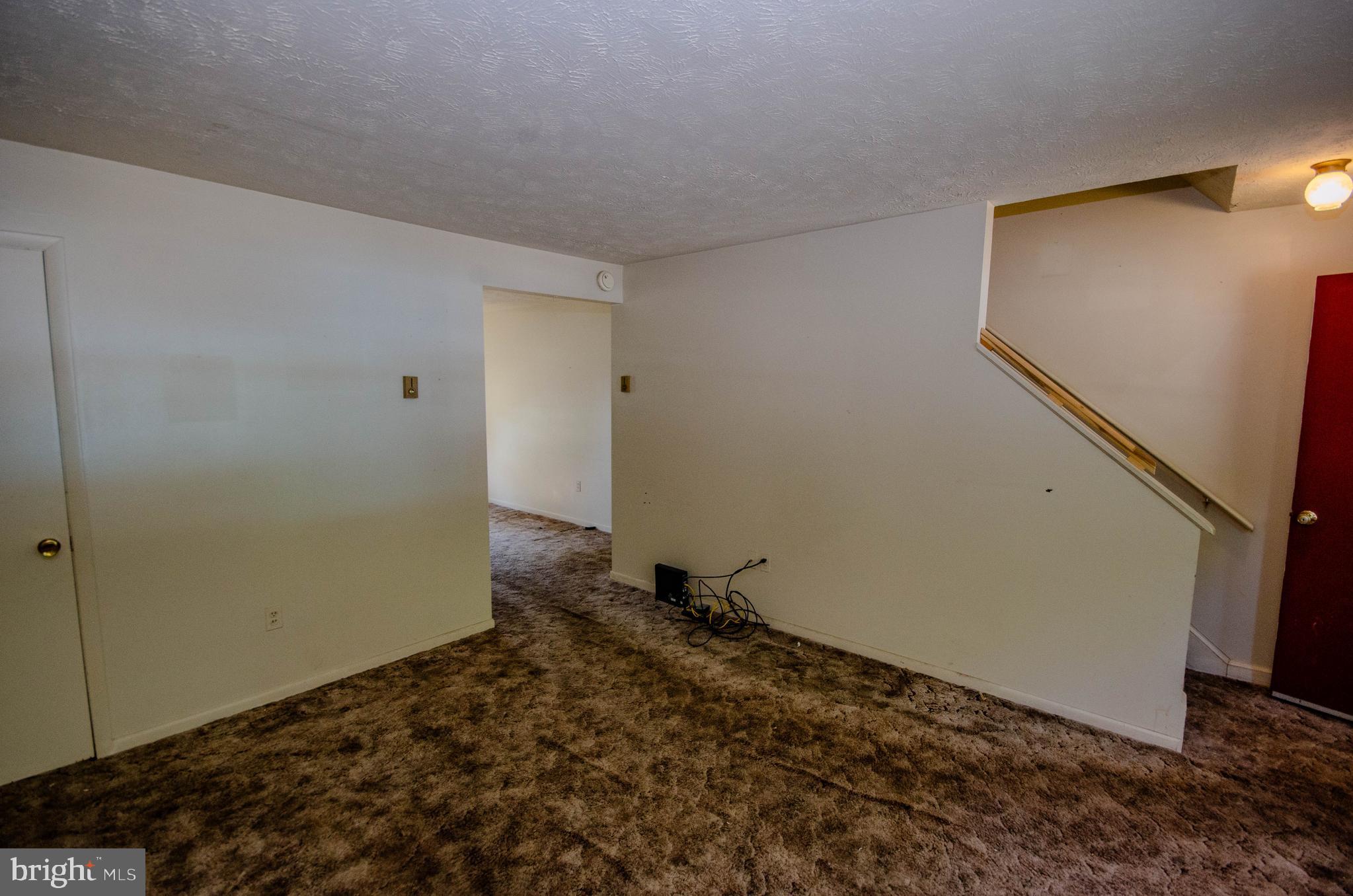 HOFFMAN HEIGHTS - Residential