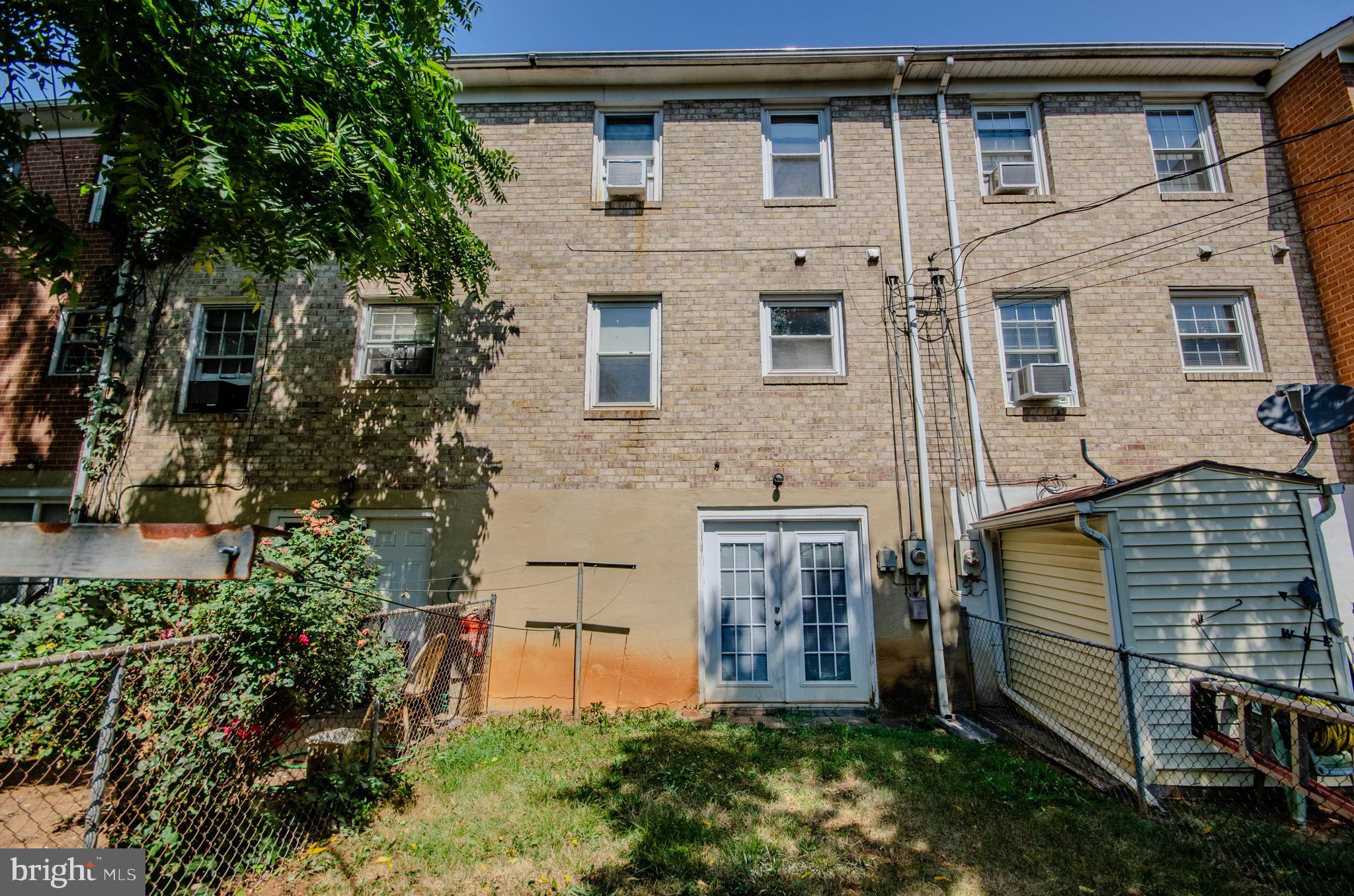 HOFFMAN HEIGHTS - Residential