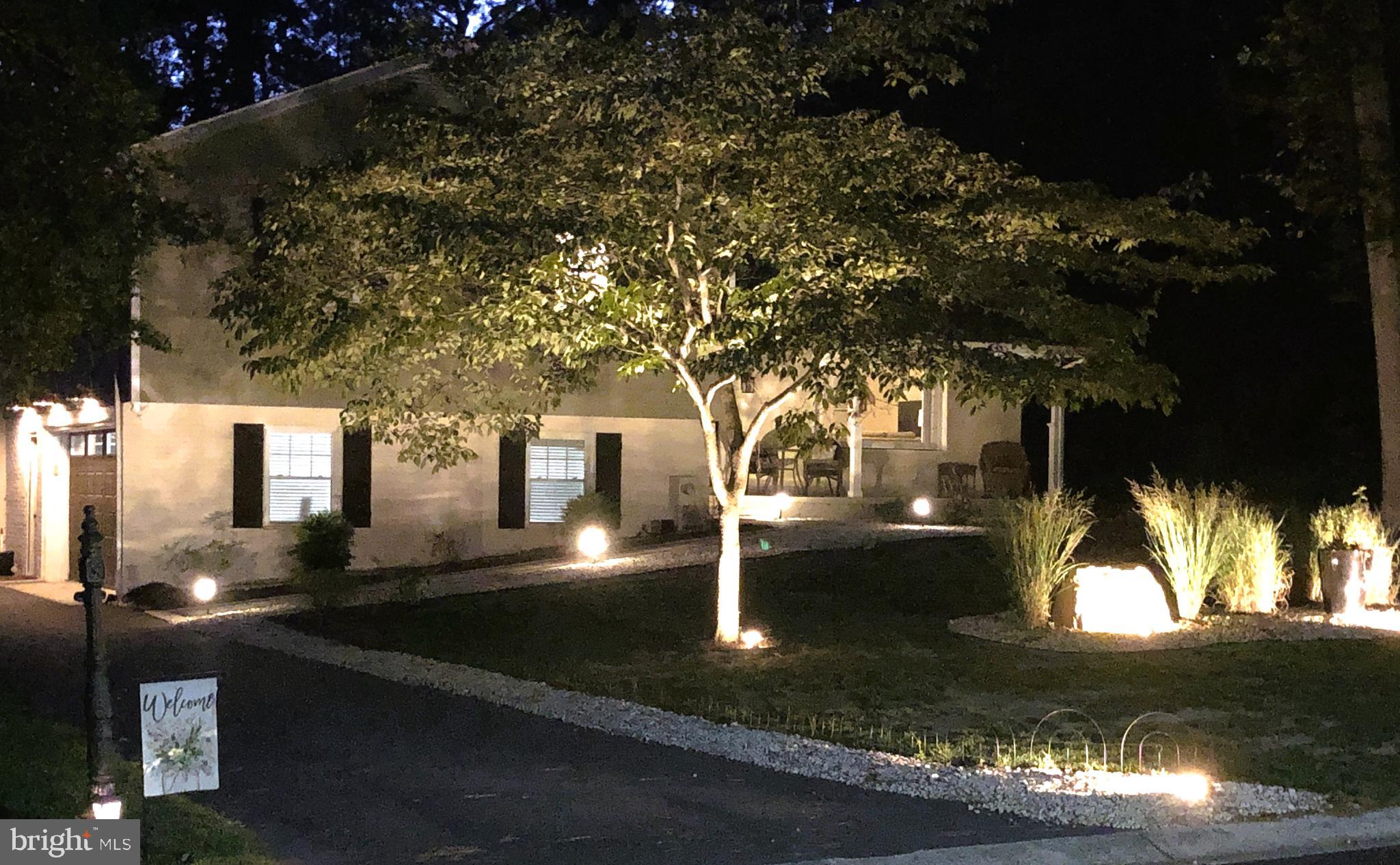 900 MONTROSE DRIVE