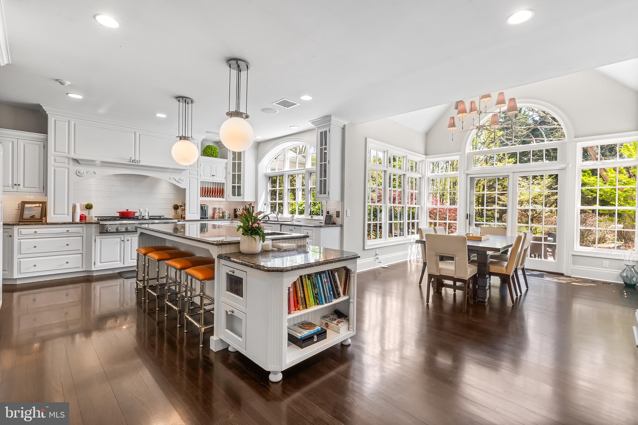 LEOPARD FARMS - Residential