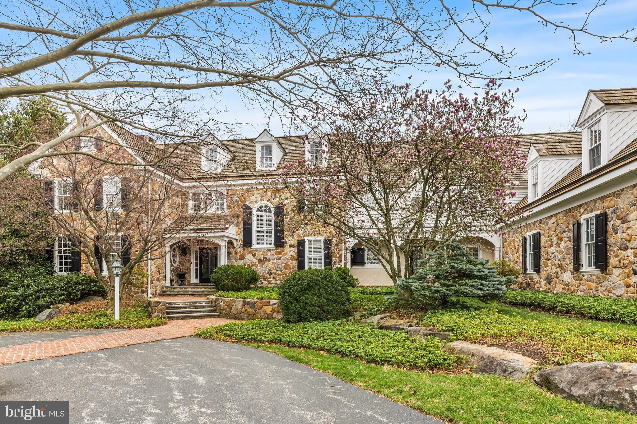 Berwyn, Pennsylvania 19312, United States, 5 Bedrooms Bedrooms, ,7 BathroomsBathrooms,Residential,Active,172264