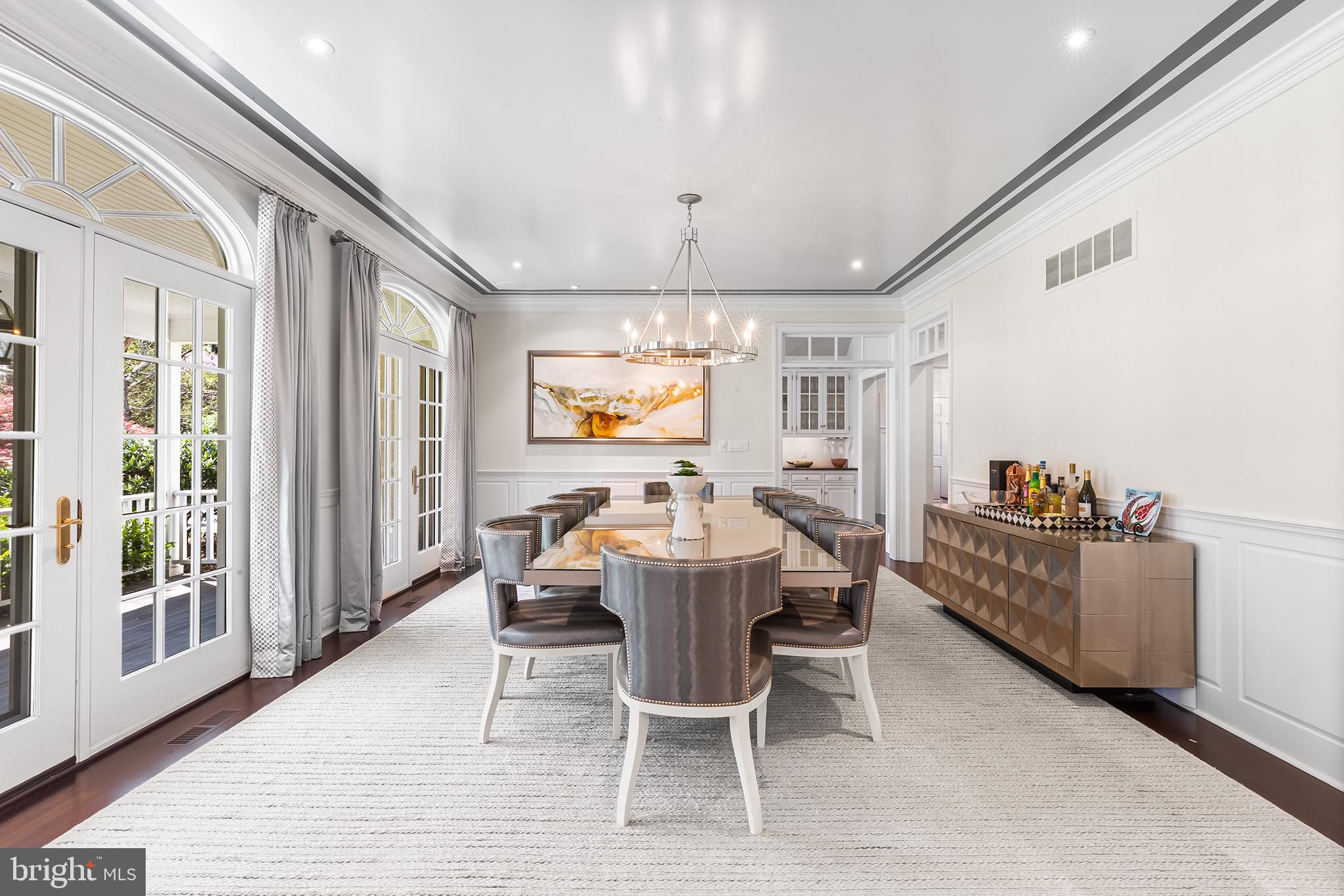 LEOPARD FARMS - Residential