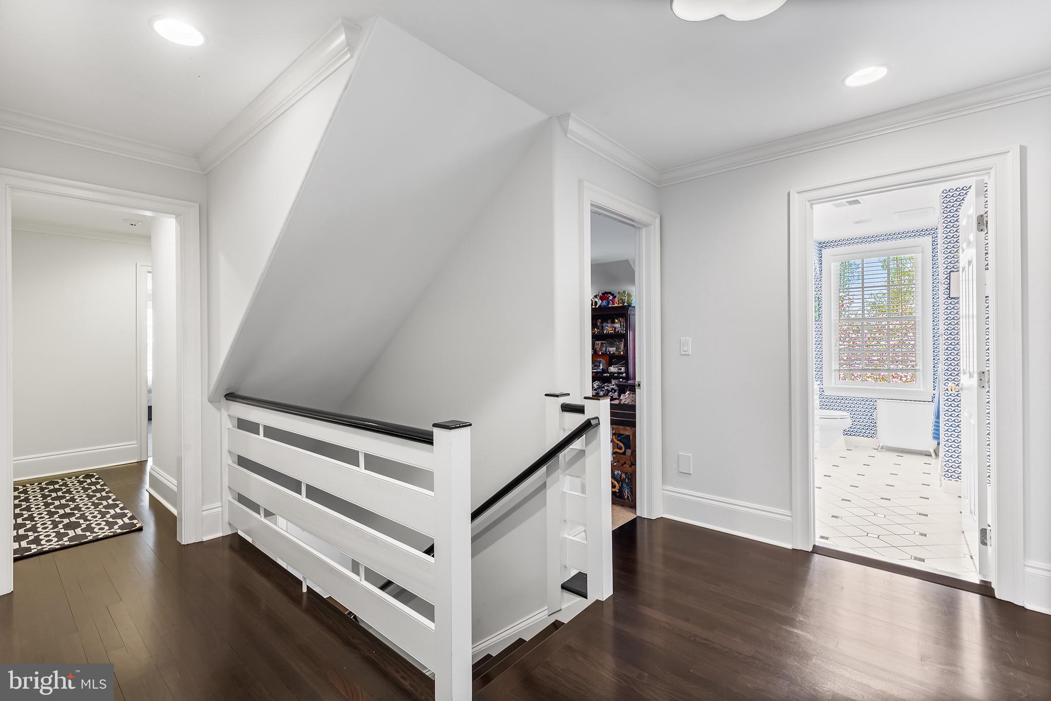 LEOPARD FARMS - Residential