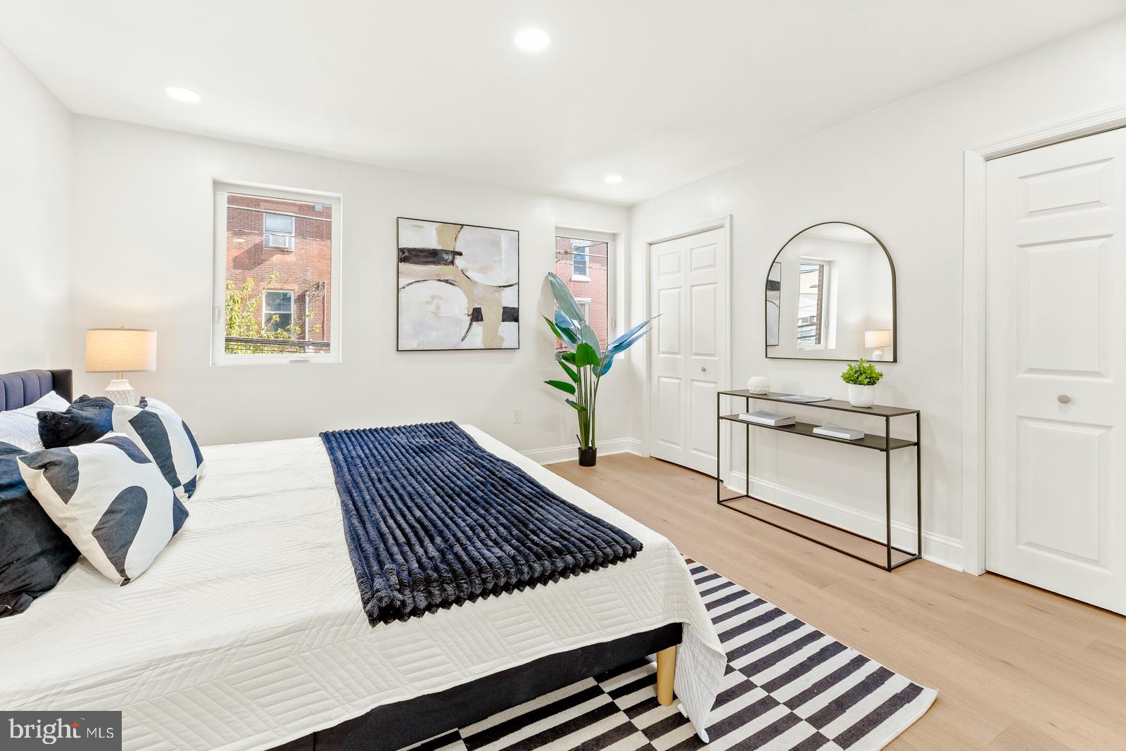 DICKINSON NARROWS - Residential