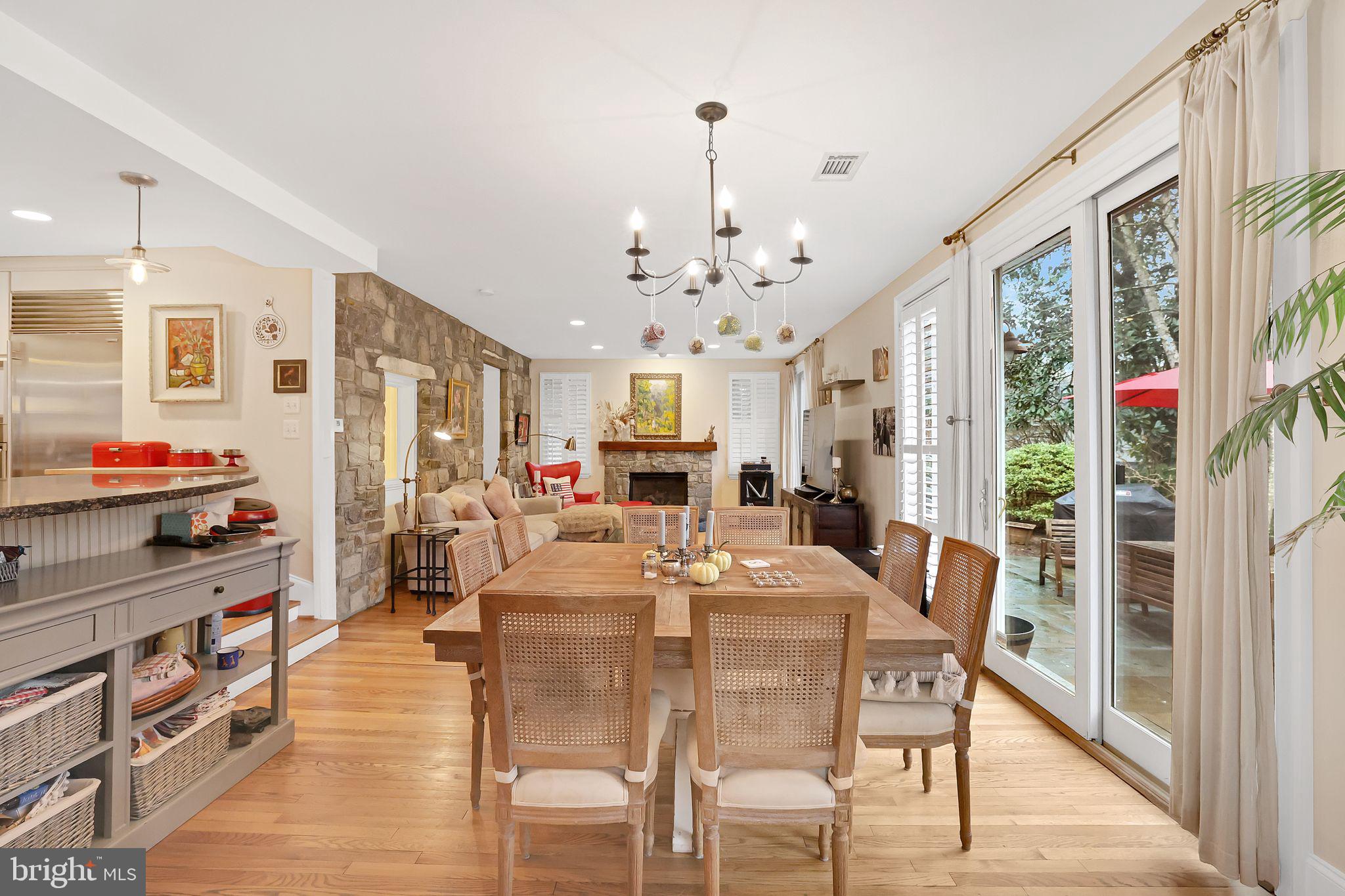 WOODHAVEN - Residential