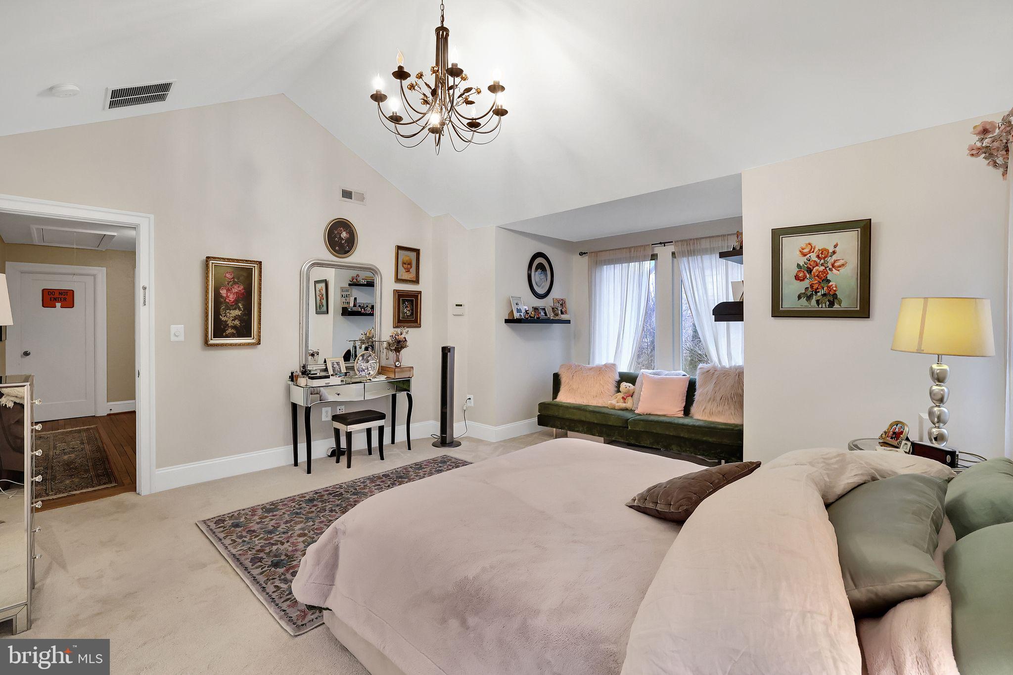 WOODHAVEN - Residential