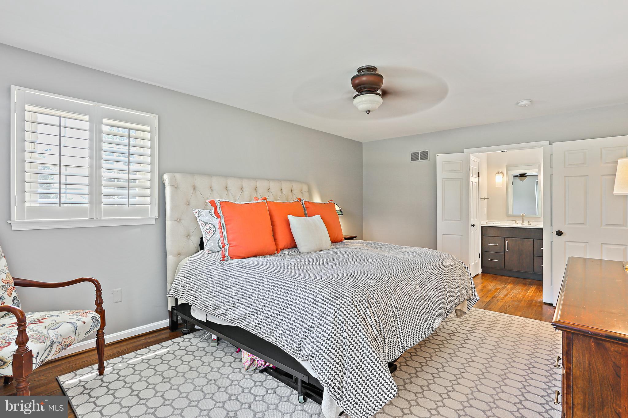 BLENVIEW - Residential