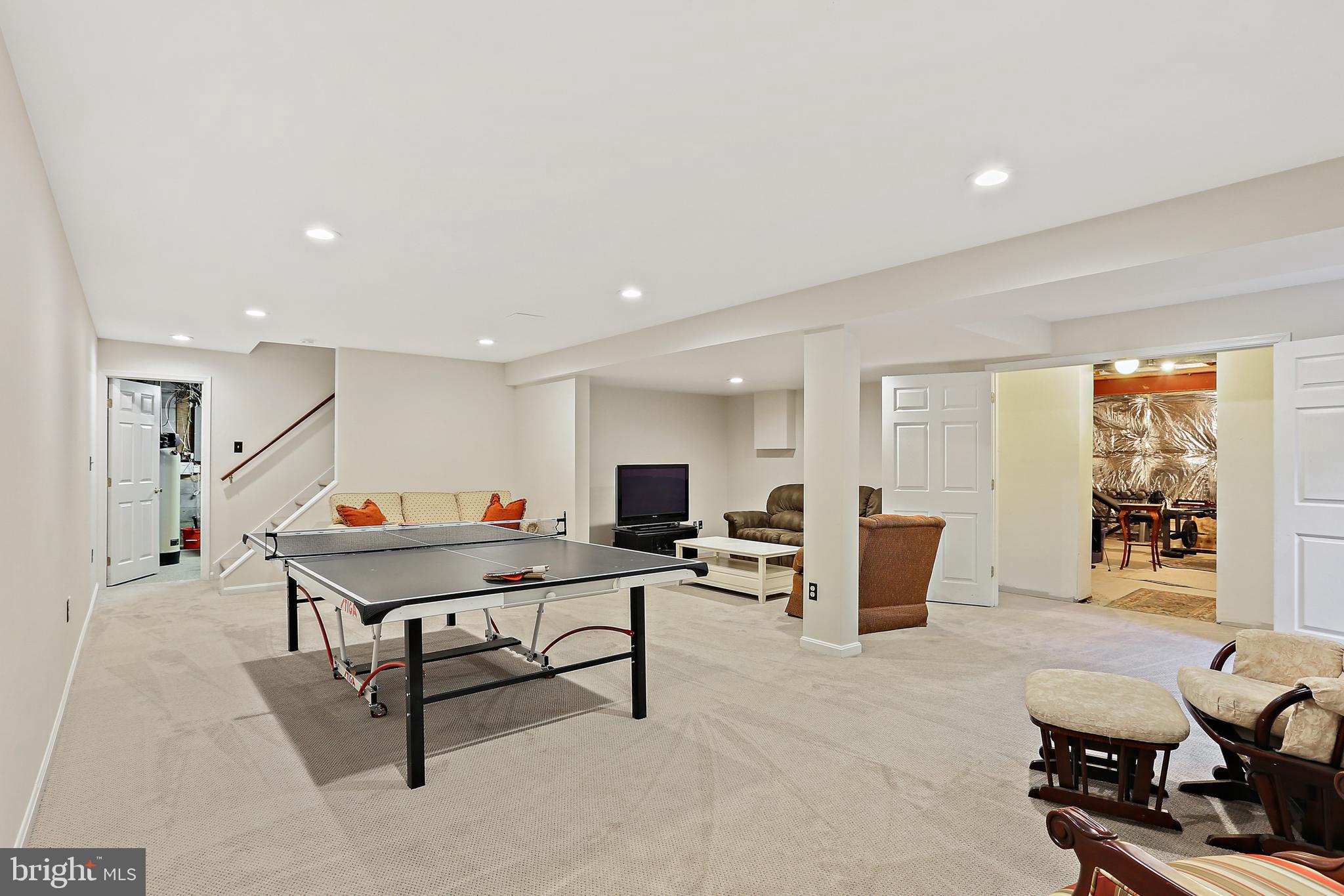 BLENVIEW - Residential