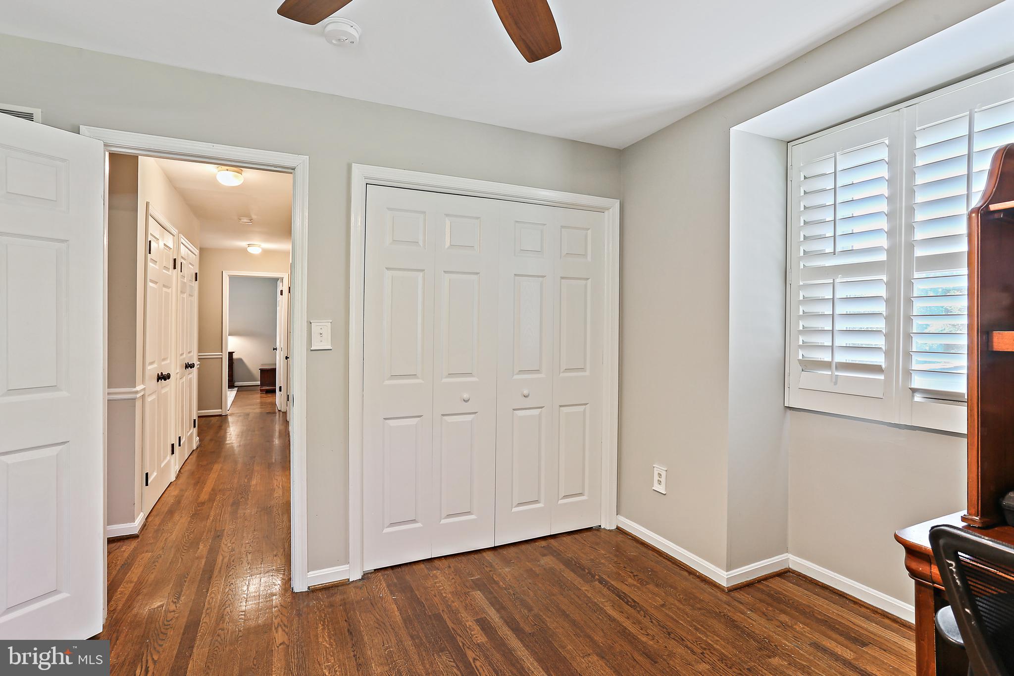 BLENVIEW - Residential