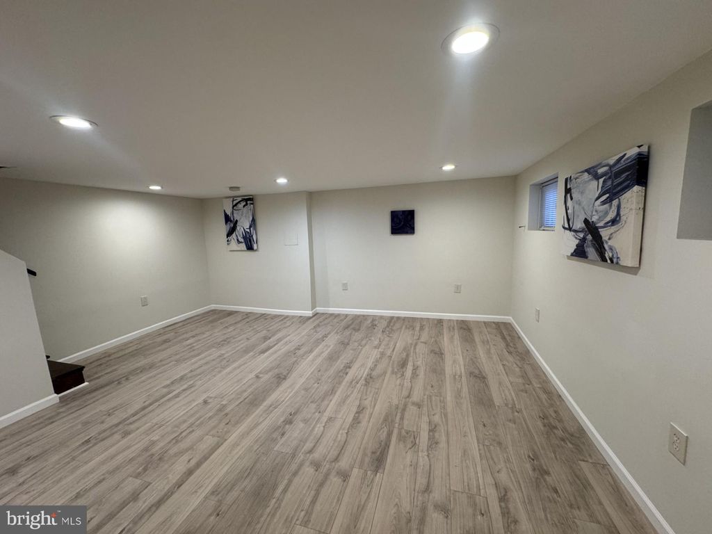 listing image 41