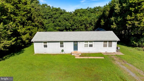 127 FAIRFAX DRIVE COLONIAL BEACH VA 22443